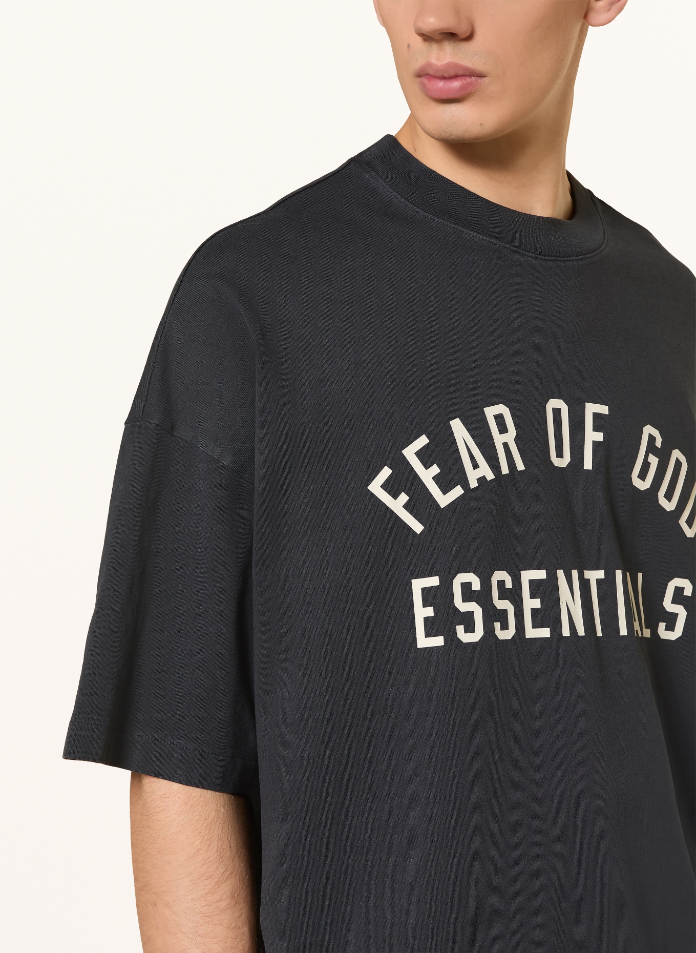 ESSENTIALS - FEAR OF GOD Oversized-Shirt: SCHWARZ