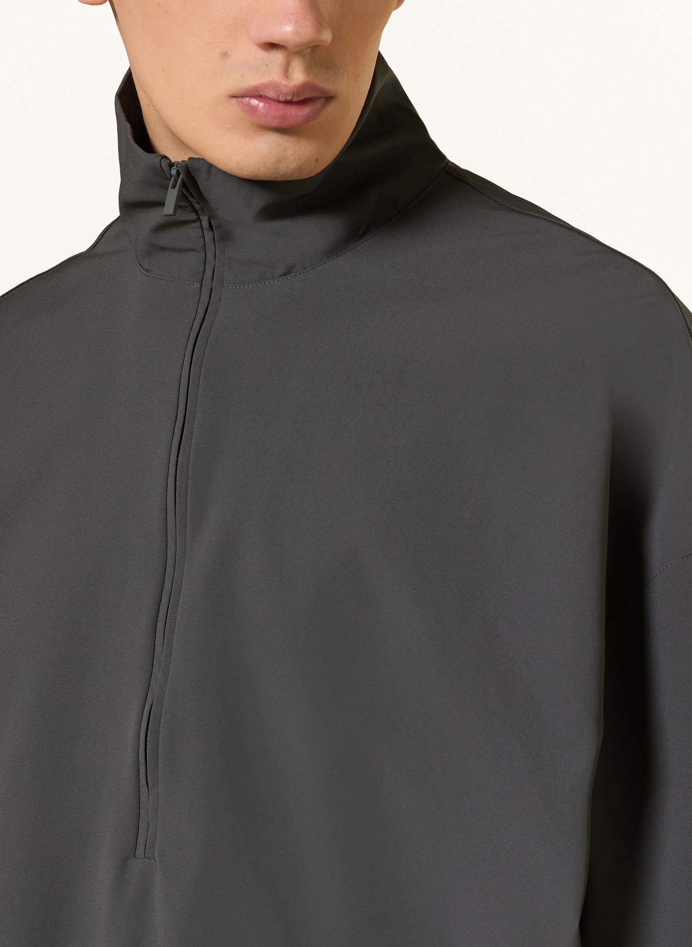 ESSENTIALS - FEAR OF GOD Jacke: DUNKELGRAU