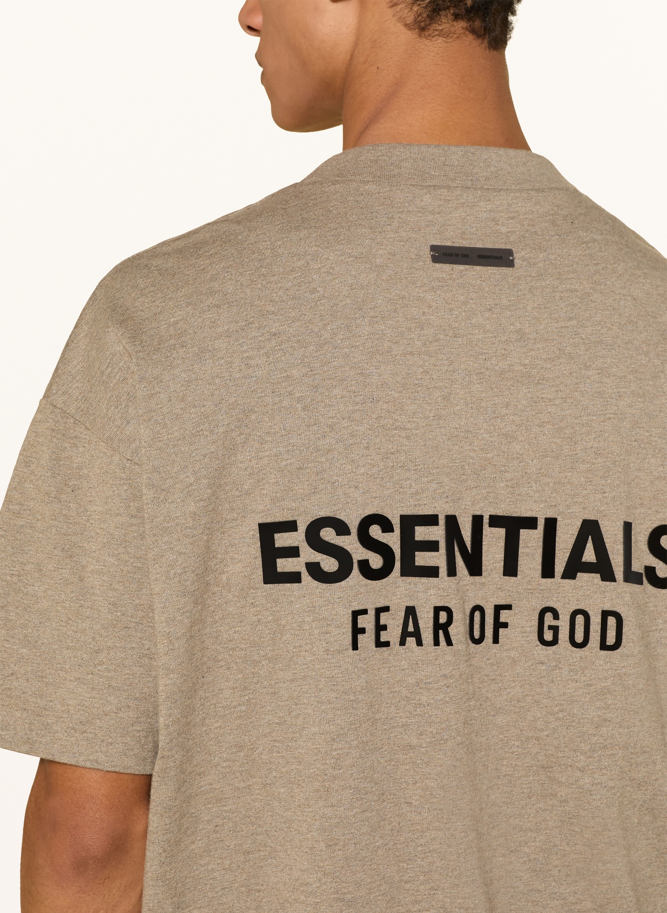 ESSENTIALS - FEAR OF GOD T-Shirt: TAUPE / SCHWARZ