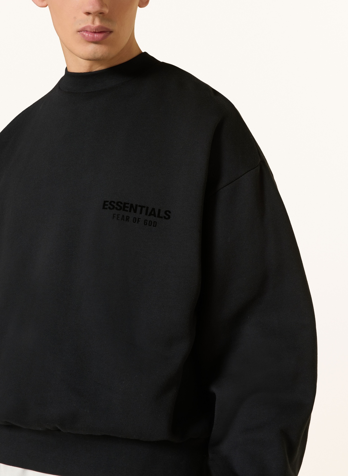ESSENTIALS - FEAR OF GOD Oversized-Sweatshirt: SCHWARZ