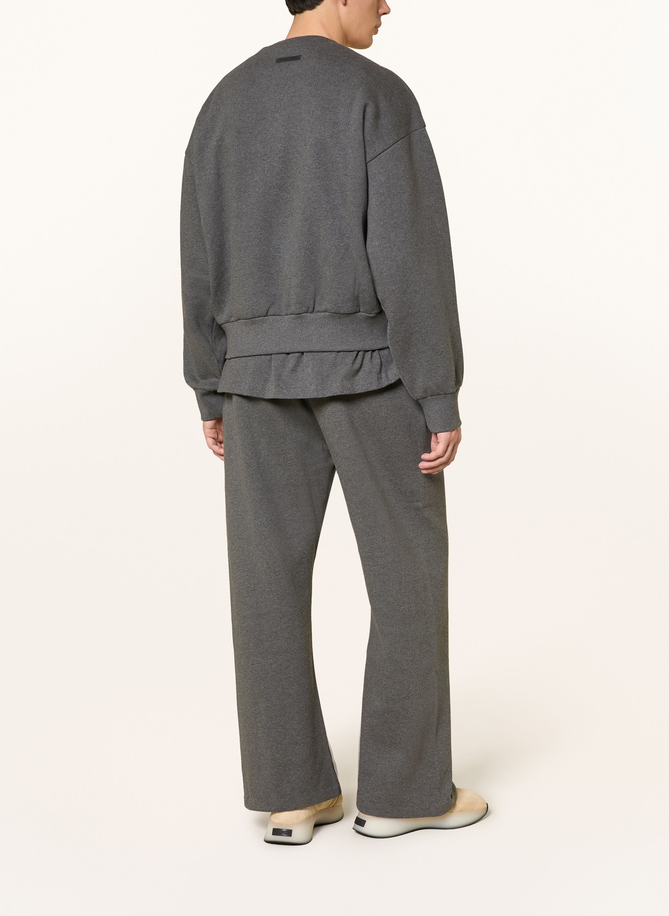 ESSENTIALS - FEAR OF GOD Sweatpants: DUNKELGRAU