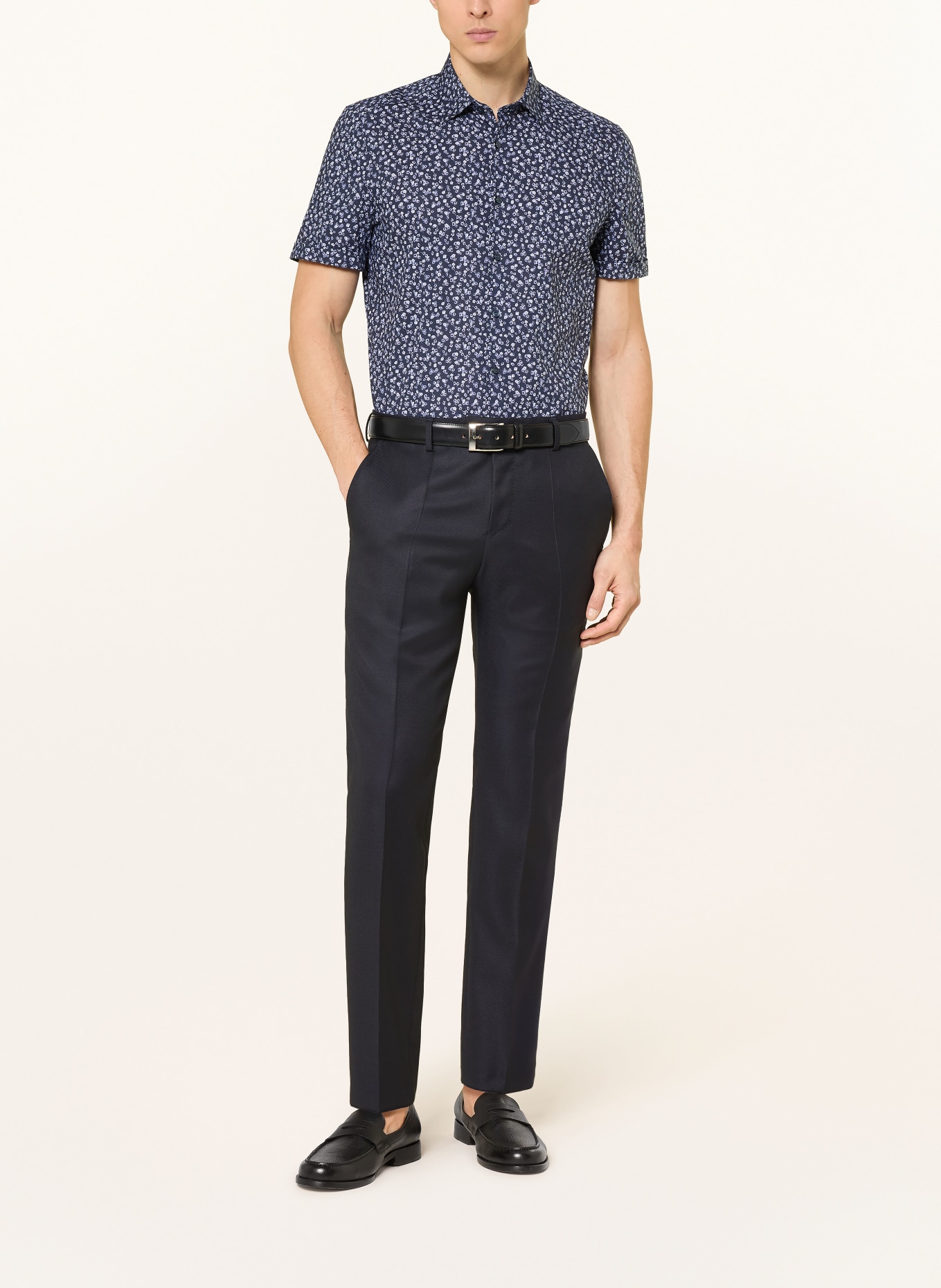 OLYMP Kurzarm-Hemd Level Five body fit: DUNKELBLAU / HELLBLAU