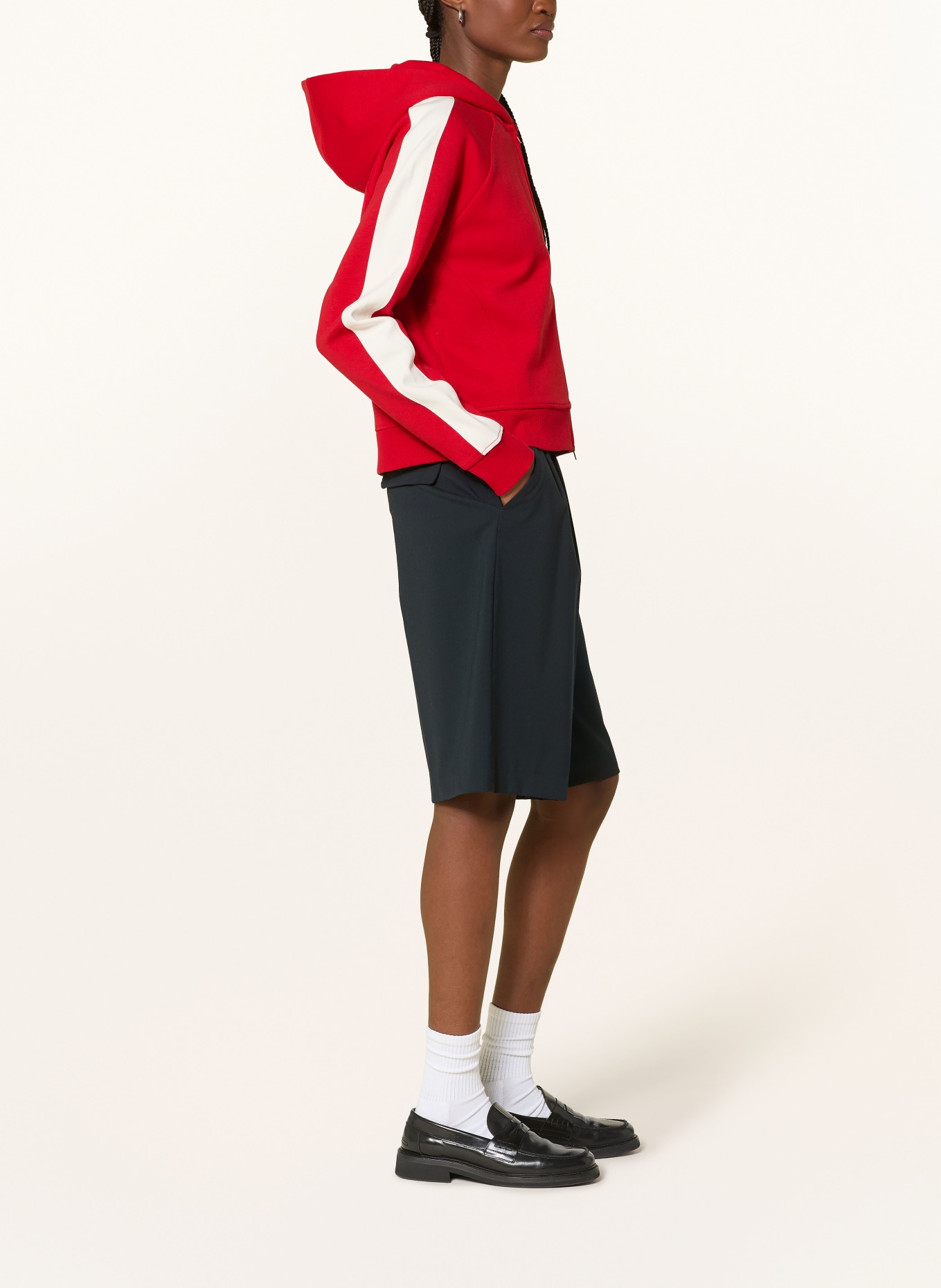 TOMMY JEANS Sweatjakke: RØD / HVID