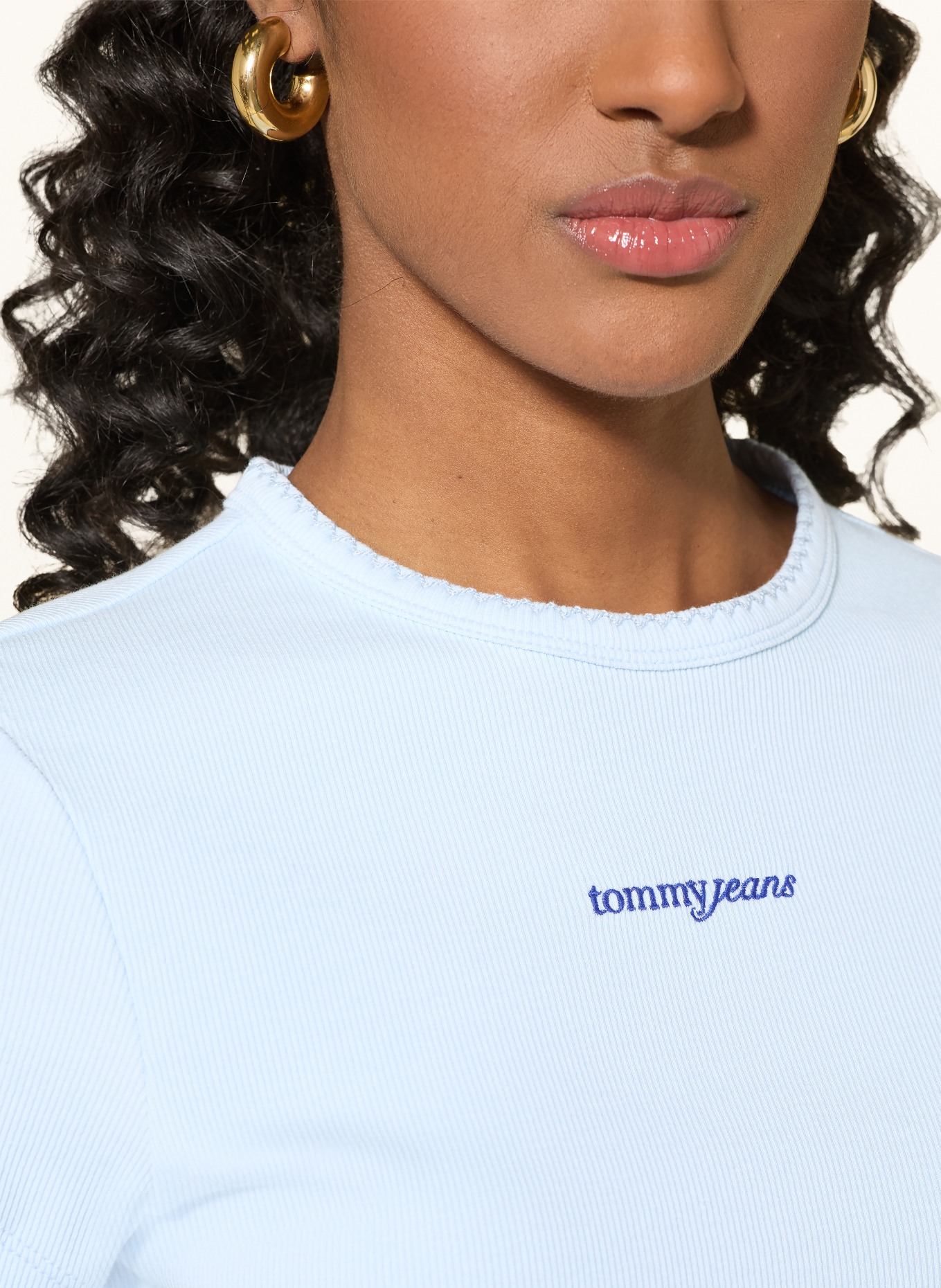 TOMMY JEANS T-shirt: LIGHT BLUE