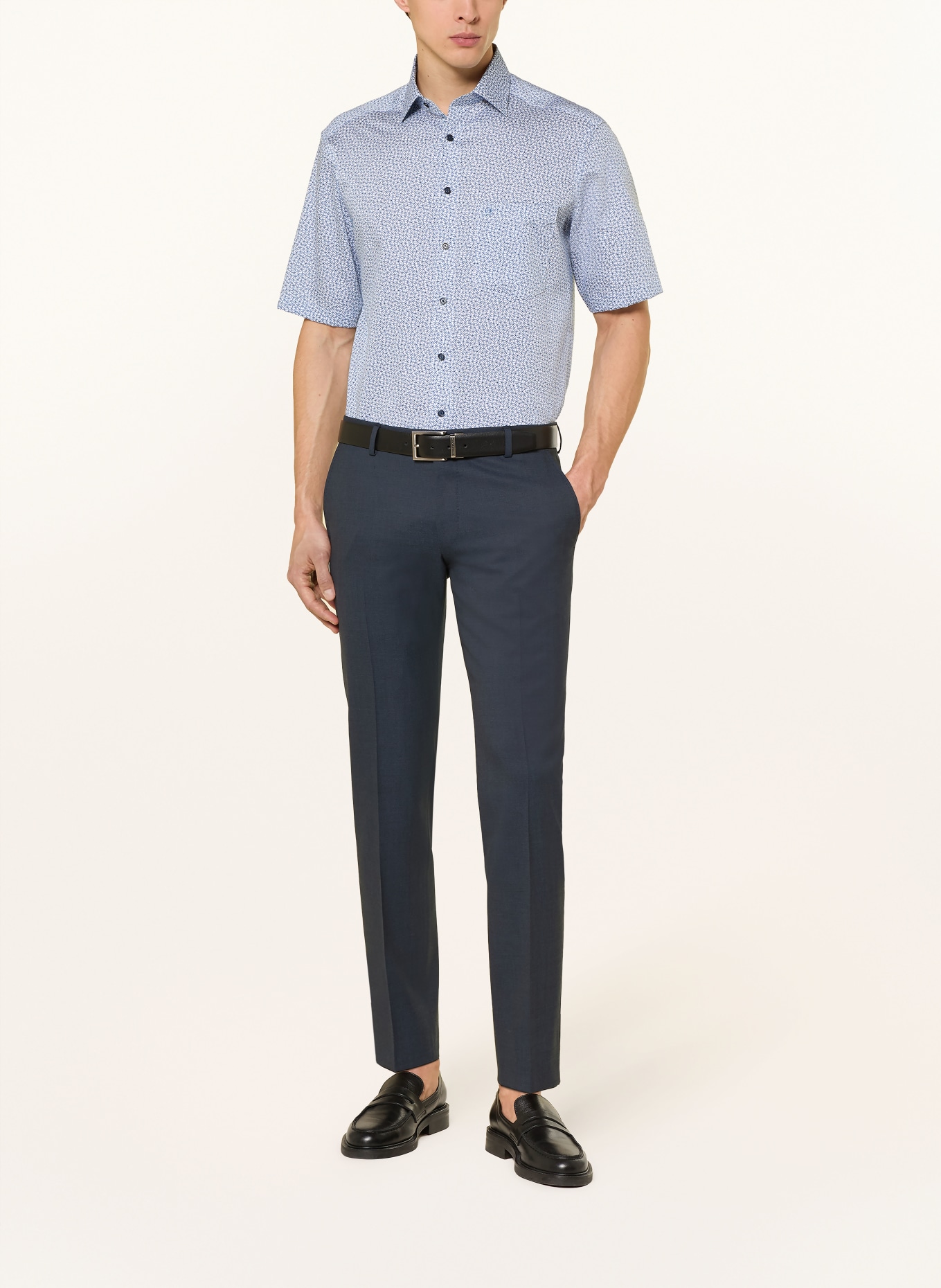 OLYMP Kurzarm-Hemd Luxor comfort fit: BLAU / WEISS