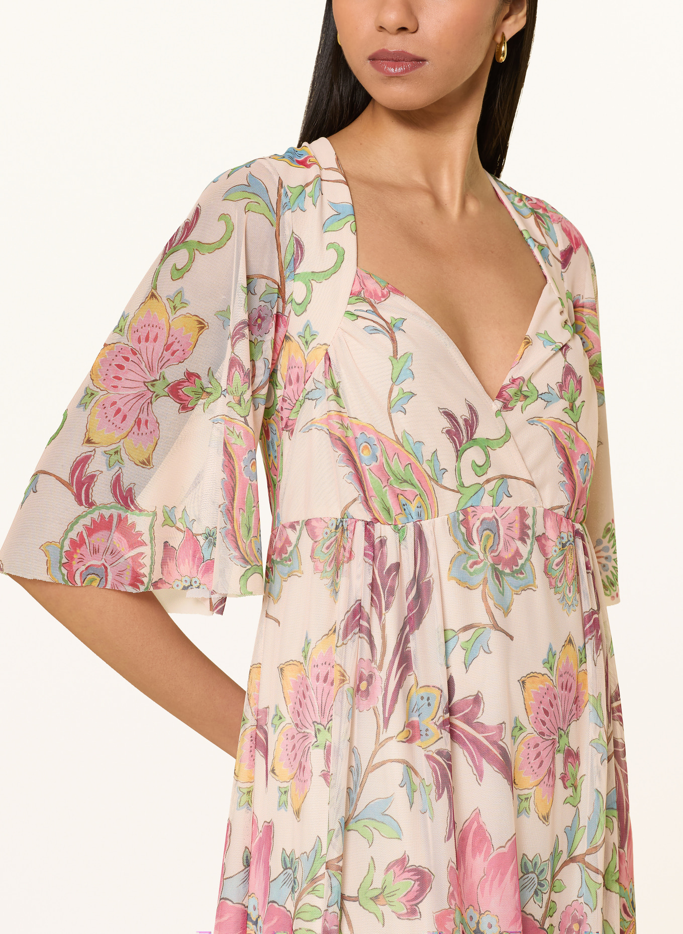 Ana Alcazar Rochie din plasă: BEJ / ROZ ANTIC / MENTĂ