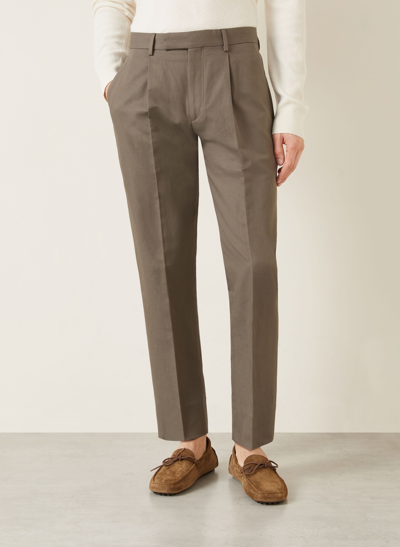 ZEGNA Spodnie Pleated Fit: SZAROBRĄZOWY