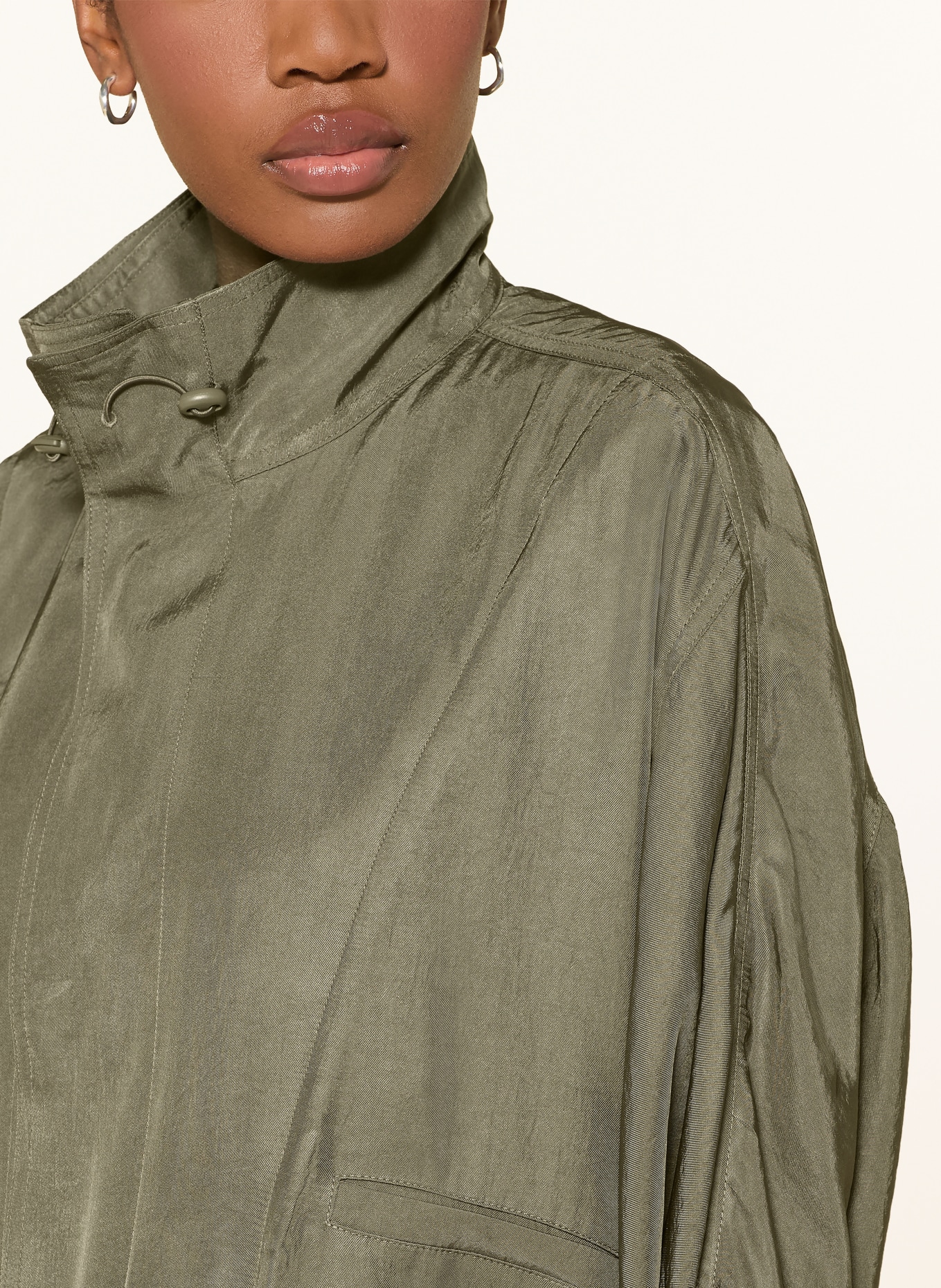 The Frankie Shop Kurtka typu blouson BREYA z lamówką: OLIWKOWY