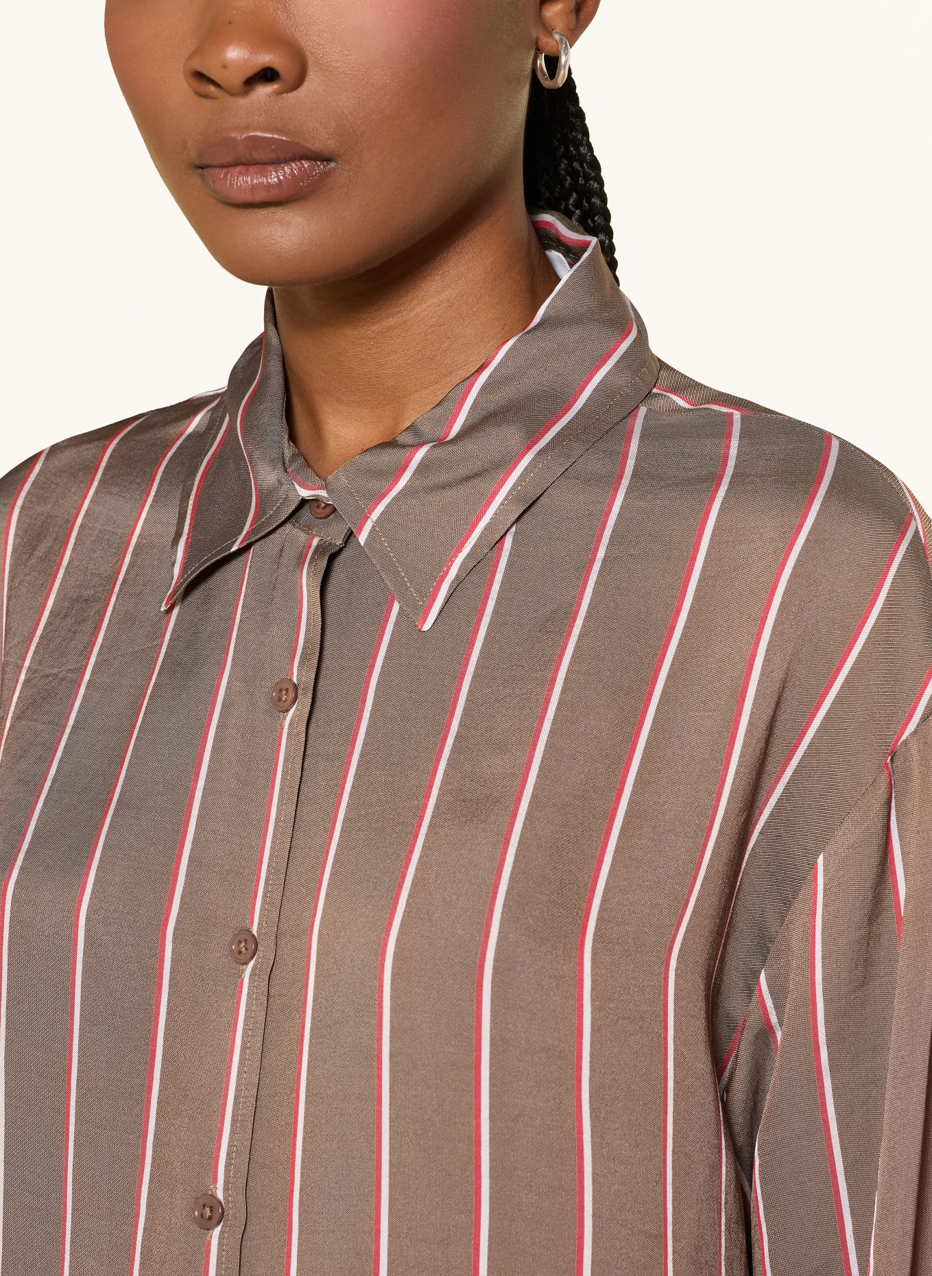 The Frankie Shop Košilová blůza PERI: TMAVĚ HNĚDÁ / ČERVENÁ / BÍLÁ