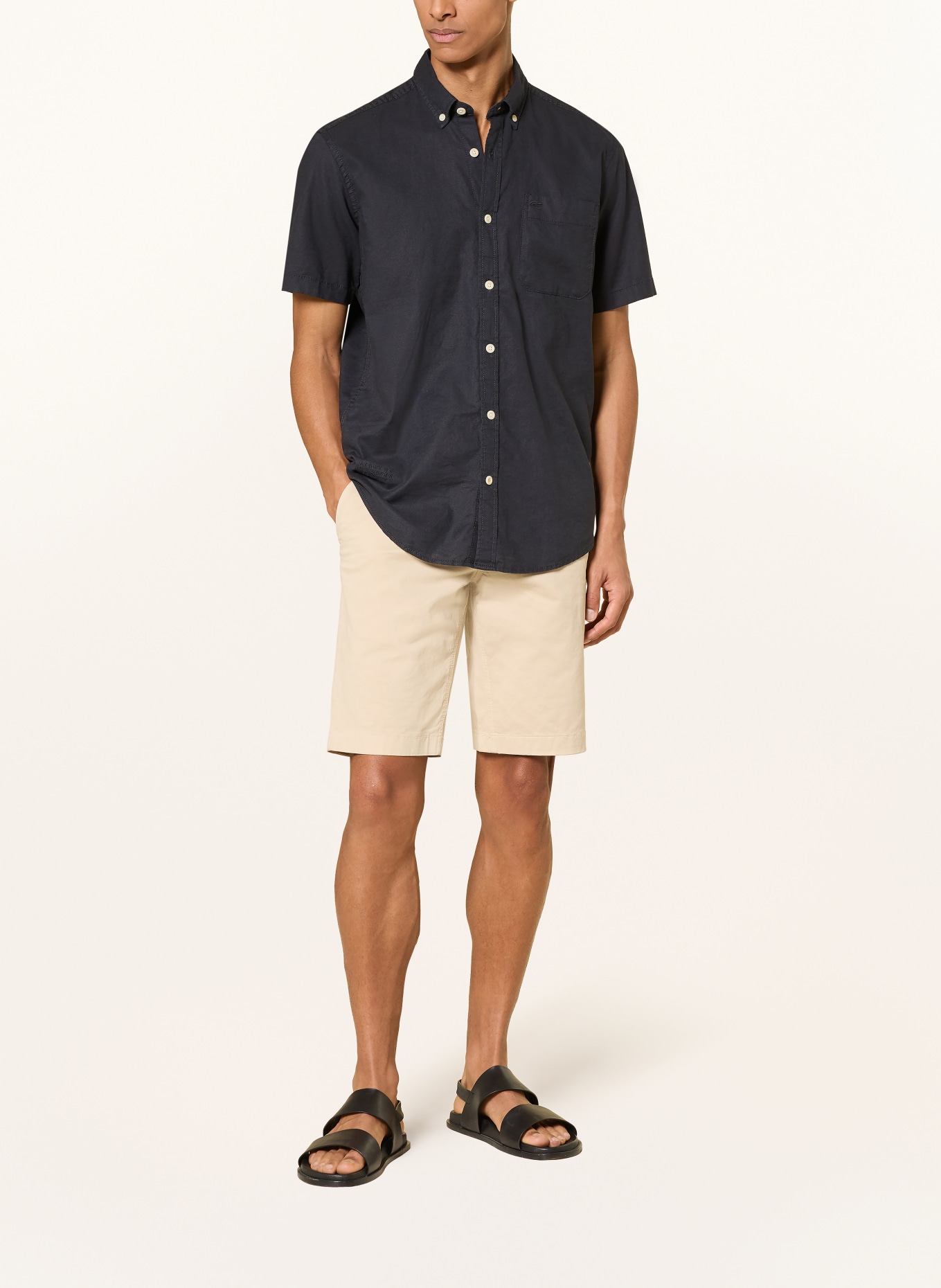 camel active Koszula z krótkim rękawem o regularnym kroju z lnu: GRANATOWY