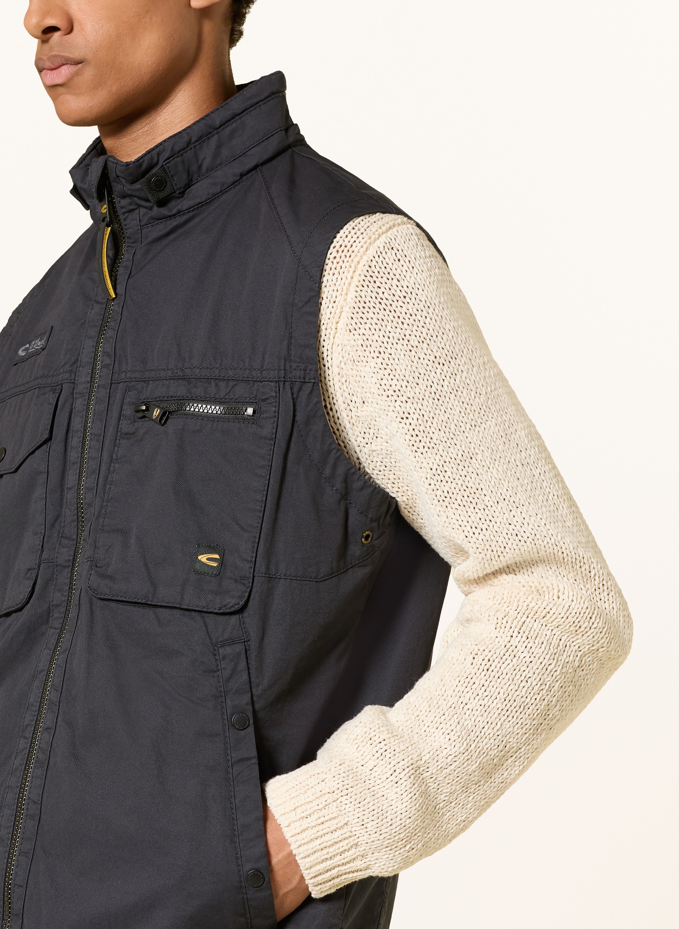 camel active Vest: BLACK