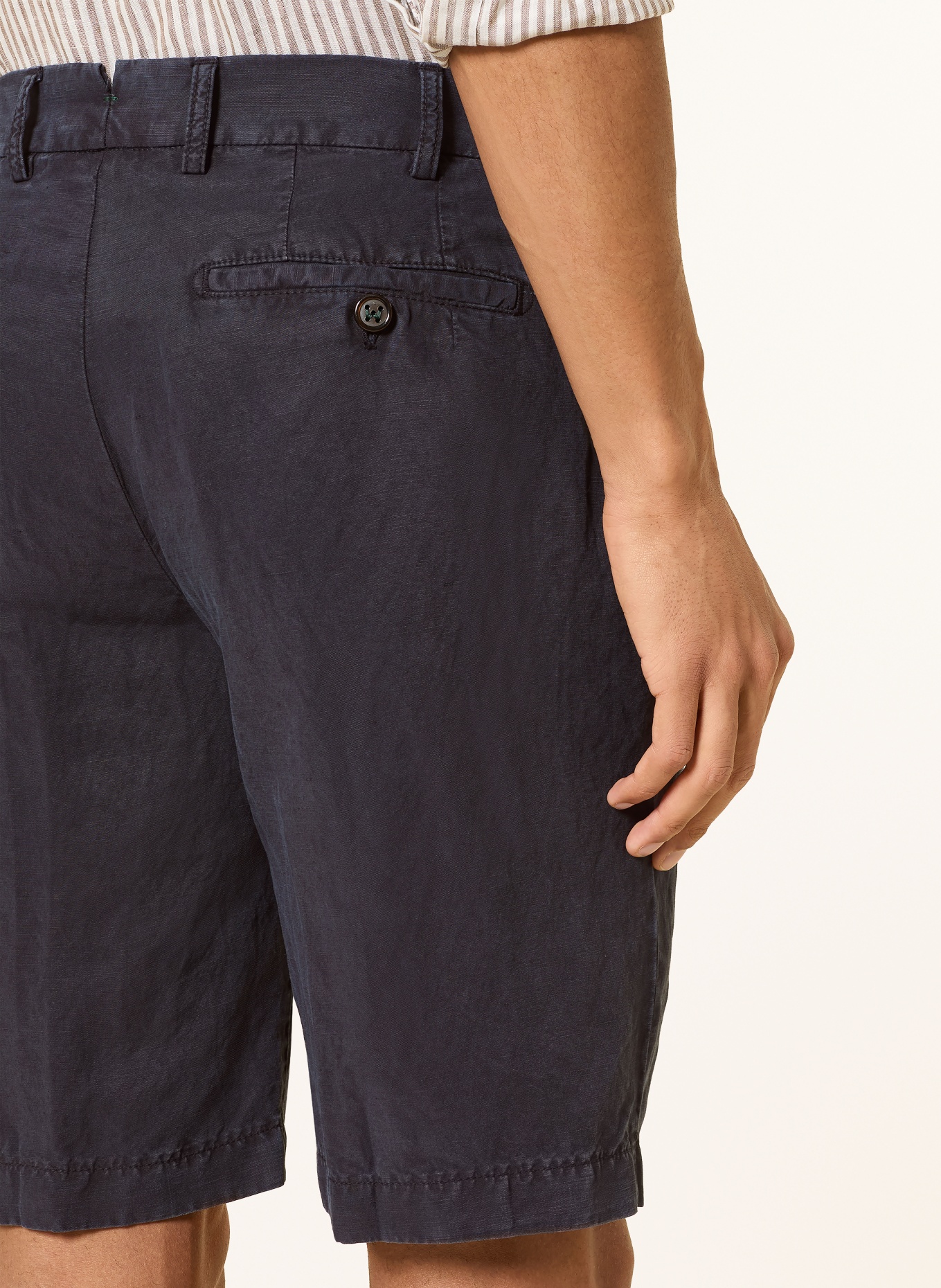 BERWICH Chinoshorts mit Leinen: DUNKELBLAU