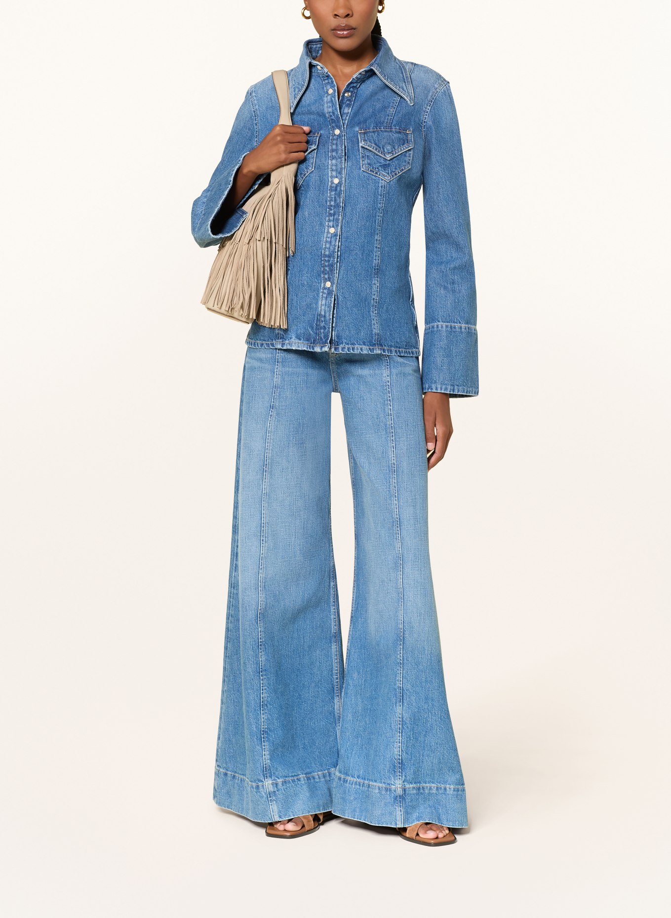 BOSS Kurtka dżinsowa: 401 DARK BLUE