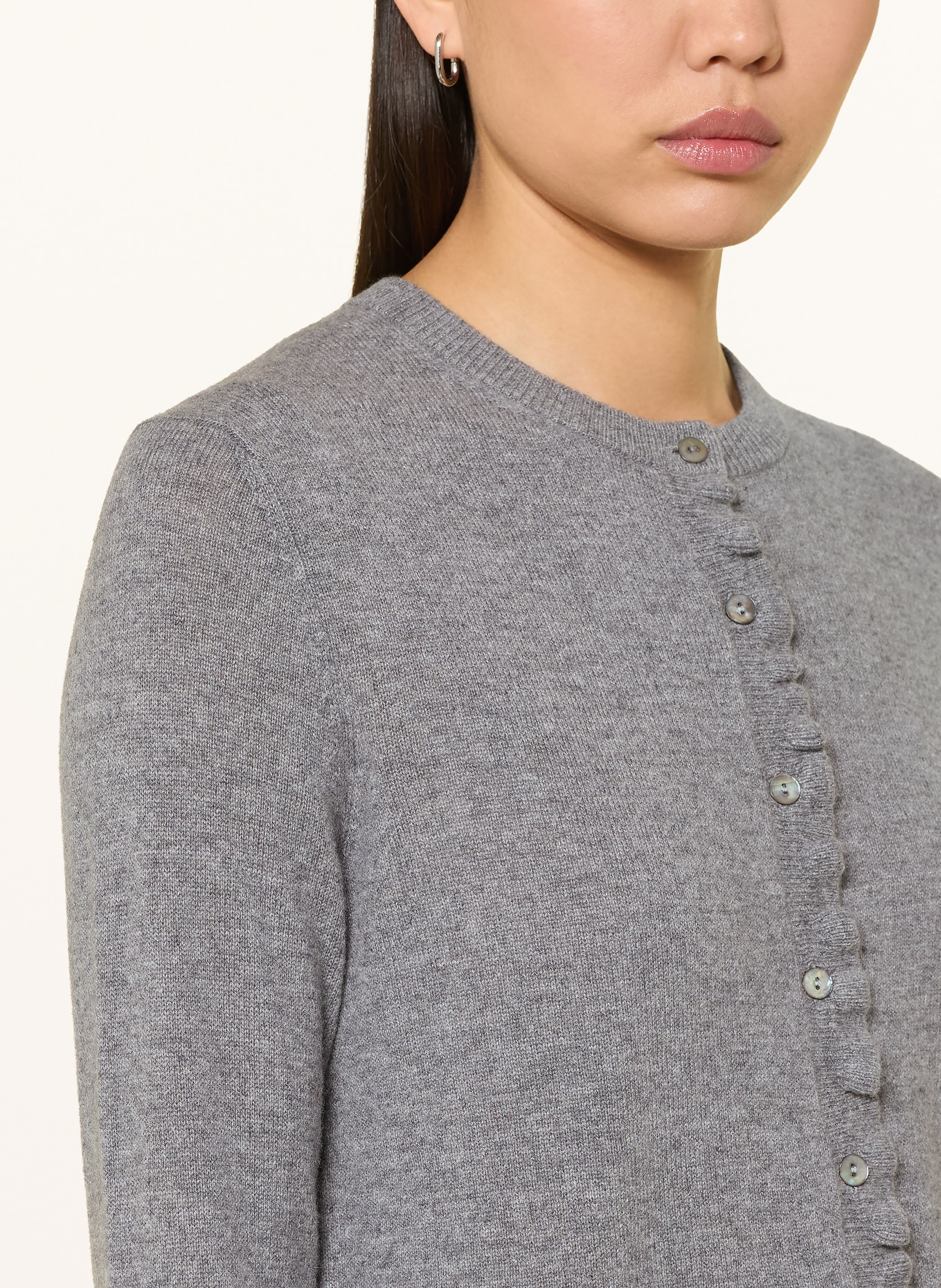 darling harbour Strickjacke aus Cashmere mit Rüschen: midgrey melange