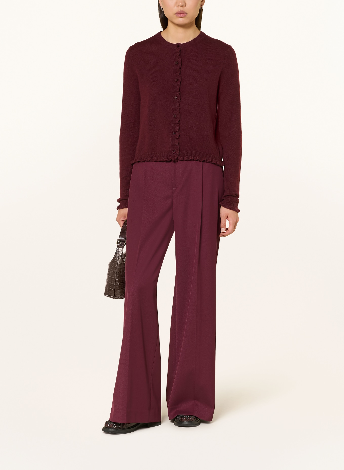 darling harbour Strickjacke aus Cashmere mit Rüschen: deep merlot