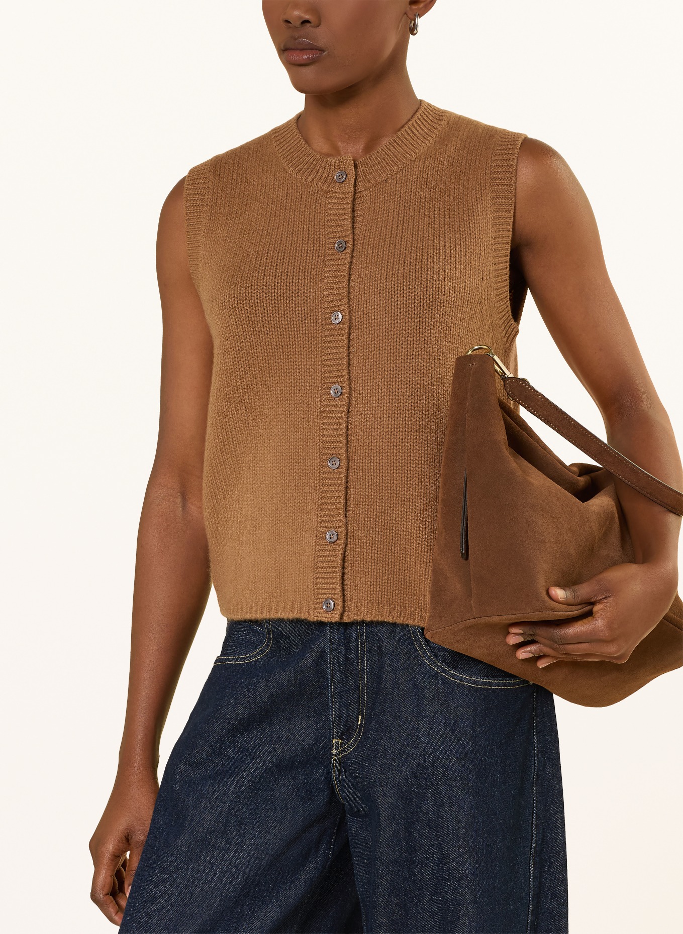 darling harbour Cashmere knit vest: CARAMEL
