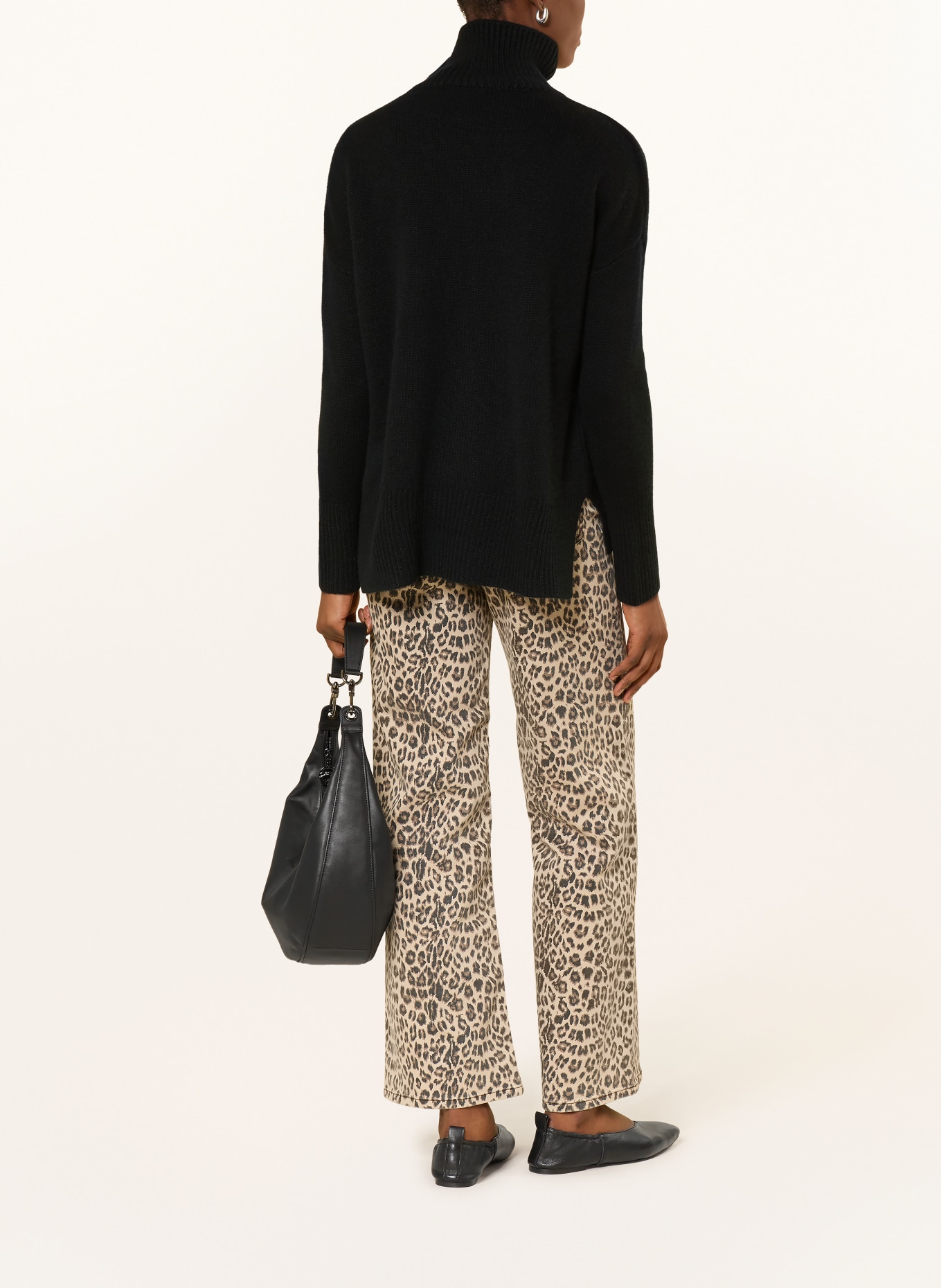 darling harbour Cashmere sweater: BLACK