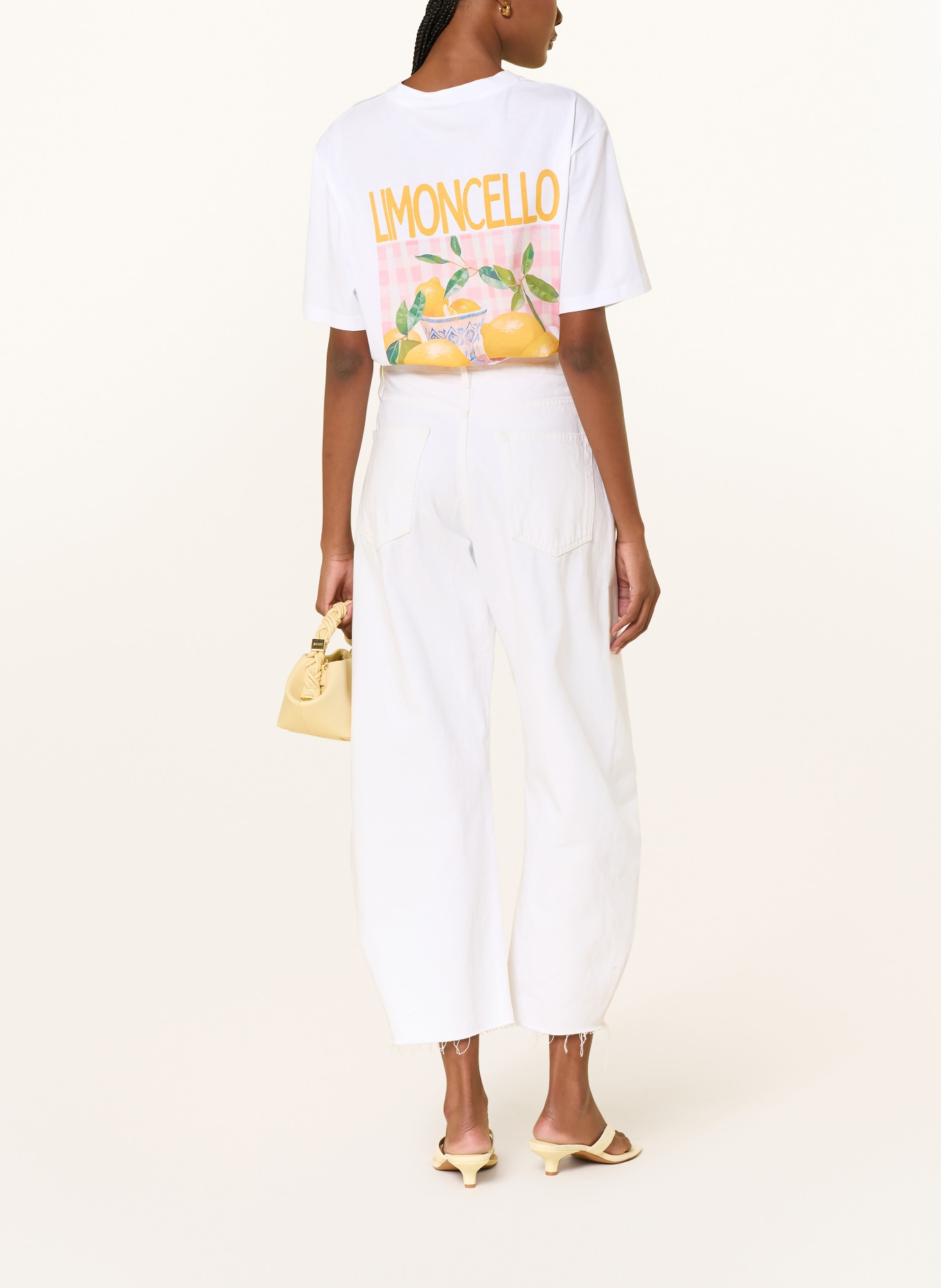 MRS & HUGS T-shirt: WIT / GEEL / GROEN