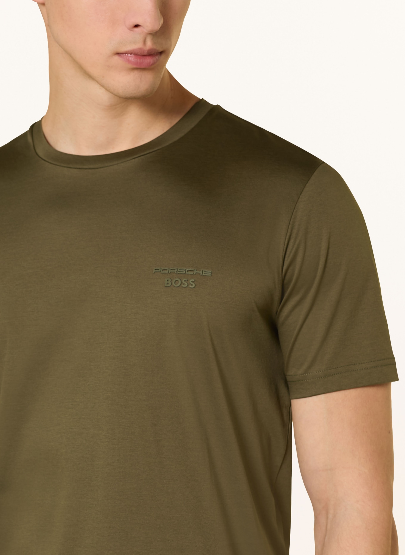 BOSS T-Shirt SPIRIT 70: OLIV