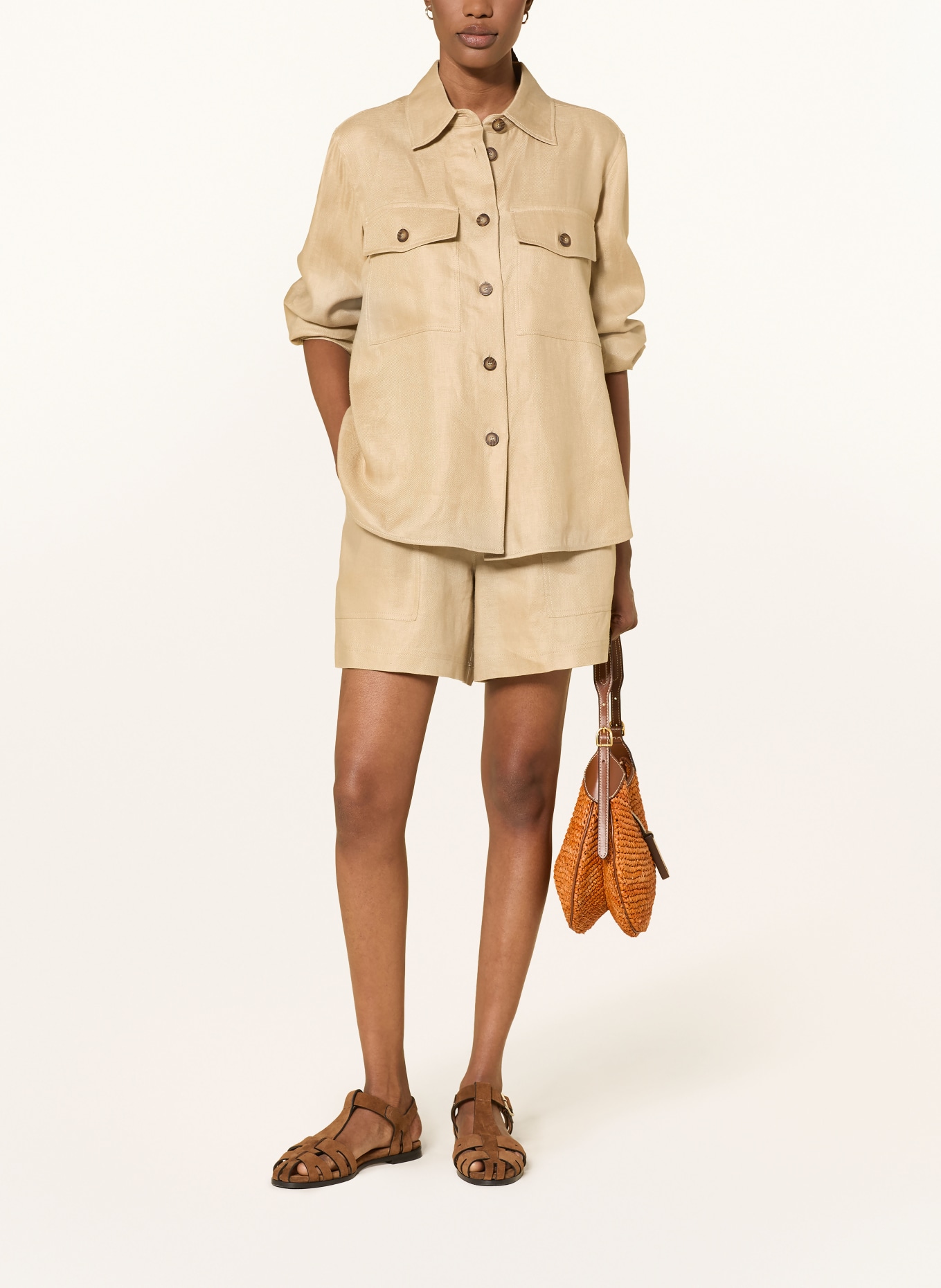 WEEKEND Max Mara Linen Shorts IVELETTA: CAMEL