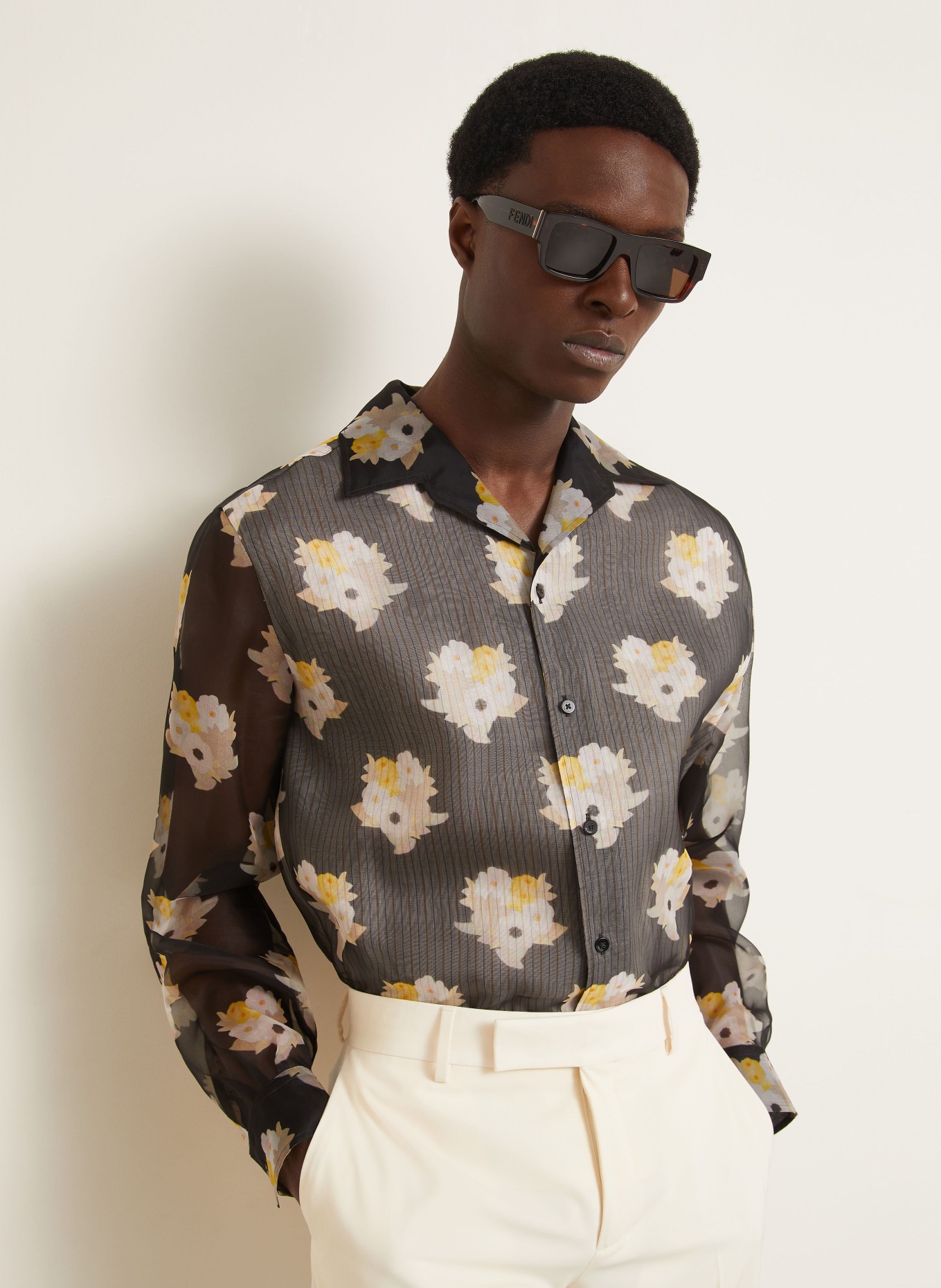 FENDI Silk Shirt, Comfort Fit: BLACK / YELLOW / WHITE