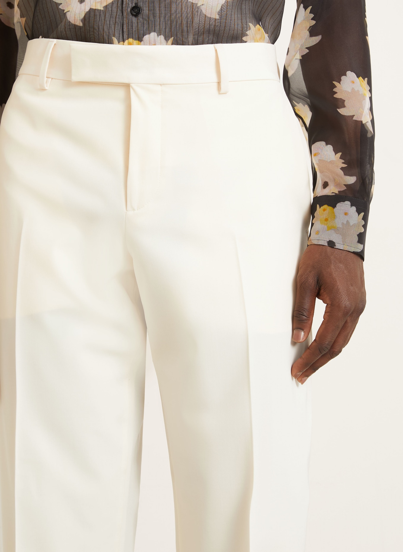 FENDI Hose: CREME