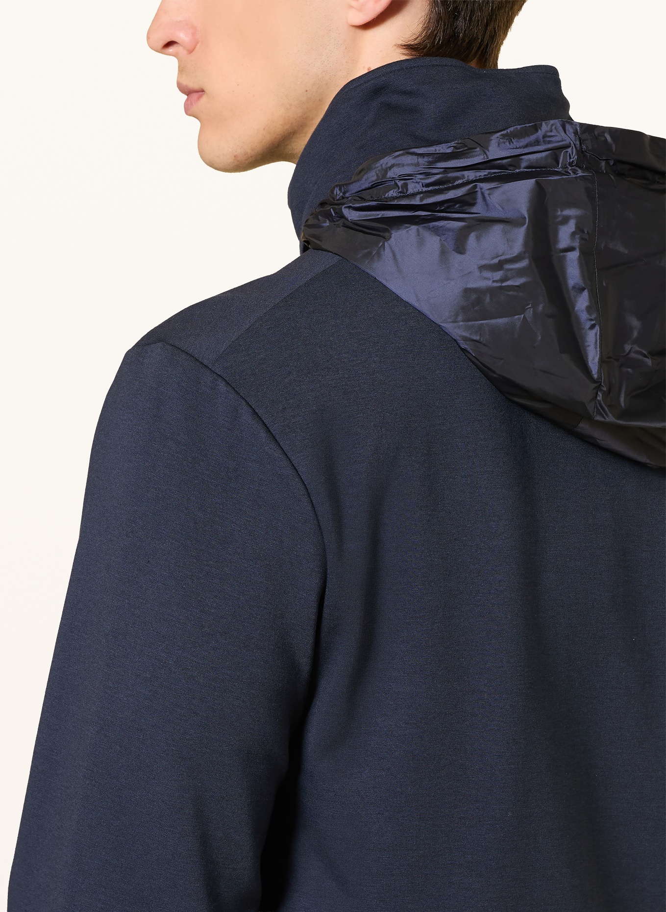 BOGNER Daunenjacke BAKER-D1 im Materialmix: DUNKELBLAU