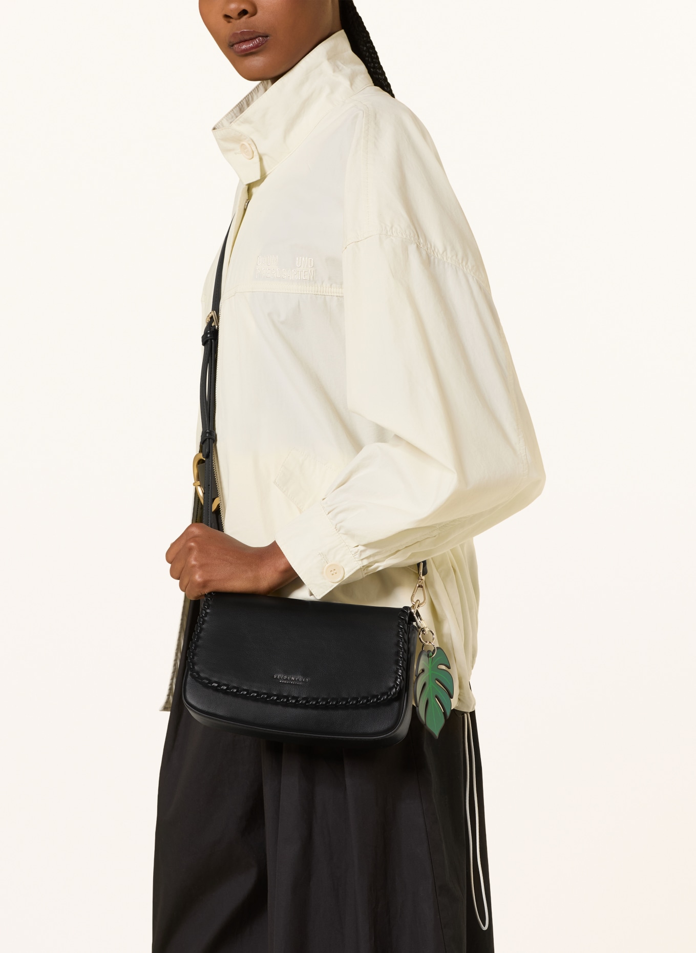 SEIDENFELT Handtas LILJENDAL: ZWART / GOUD