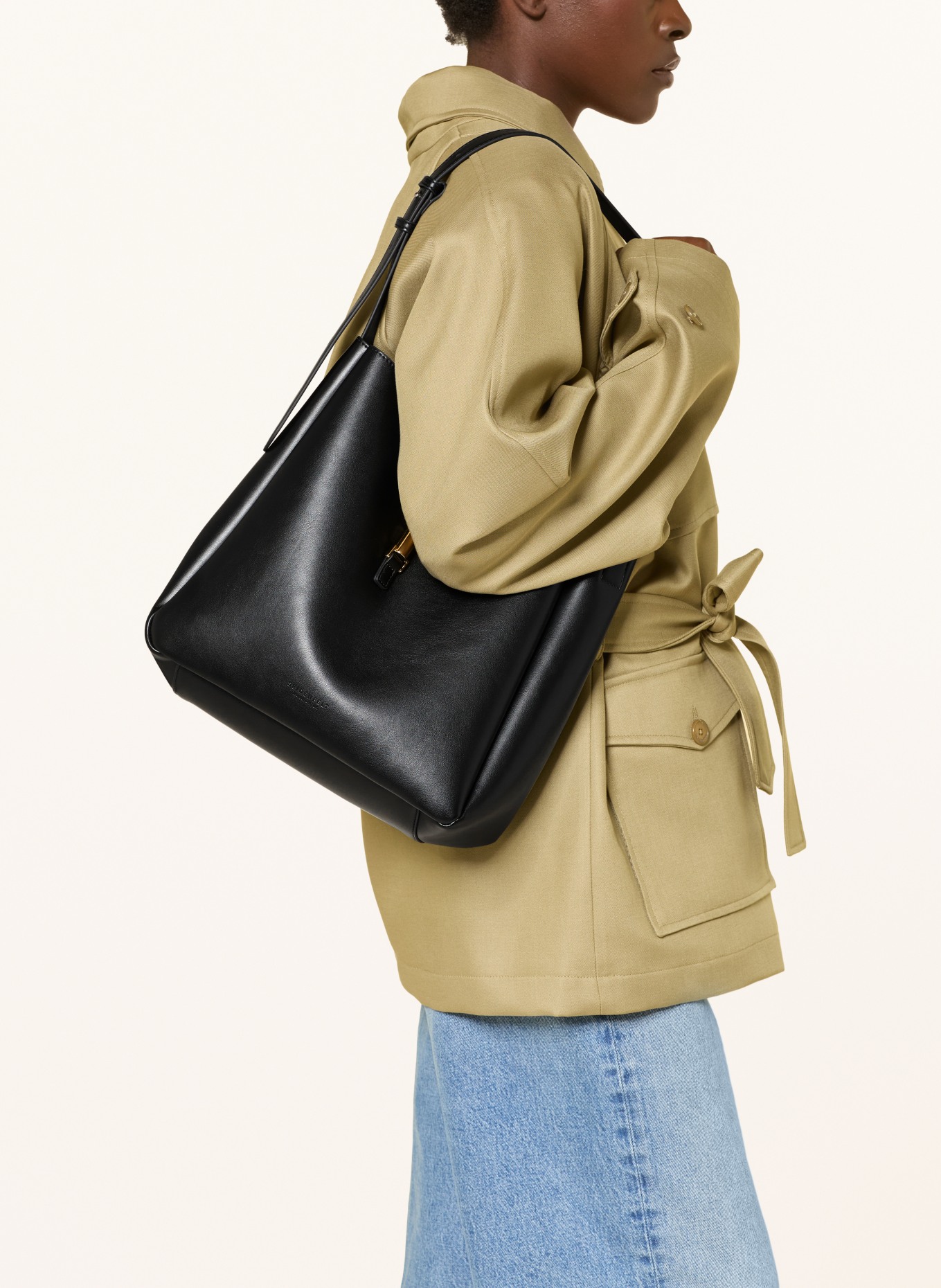 SEIDENFELT Schultertasche LOVIISA mit Pouch: SCHWARZ / GOLD