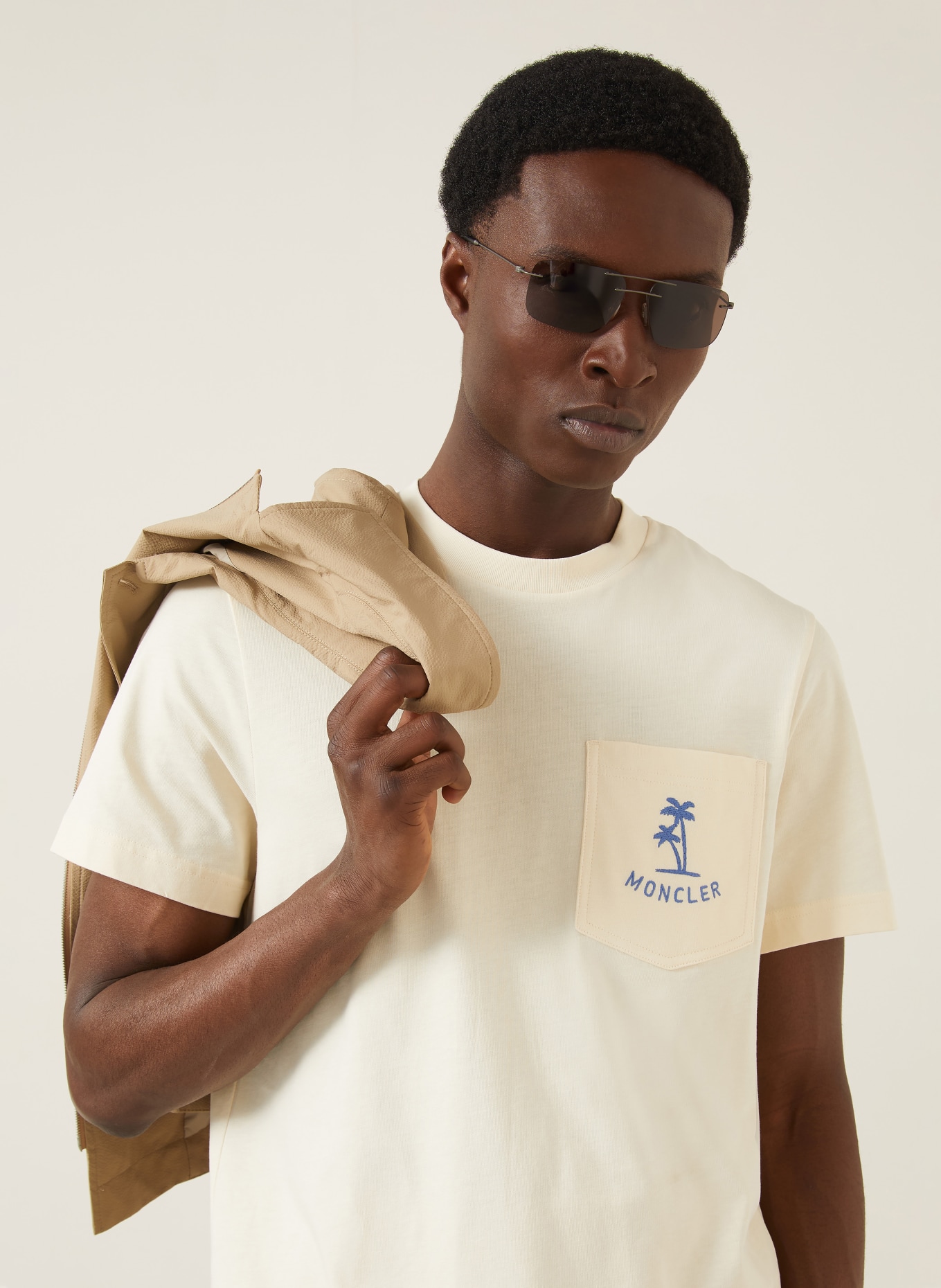 MONCLER T-shirt: CREAM / BLUE