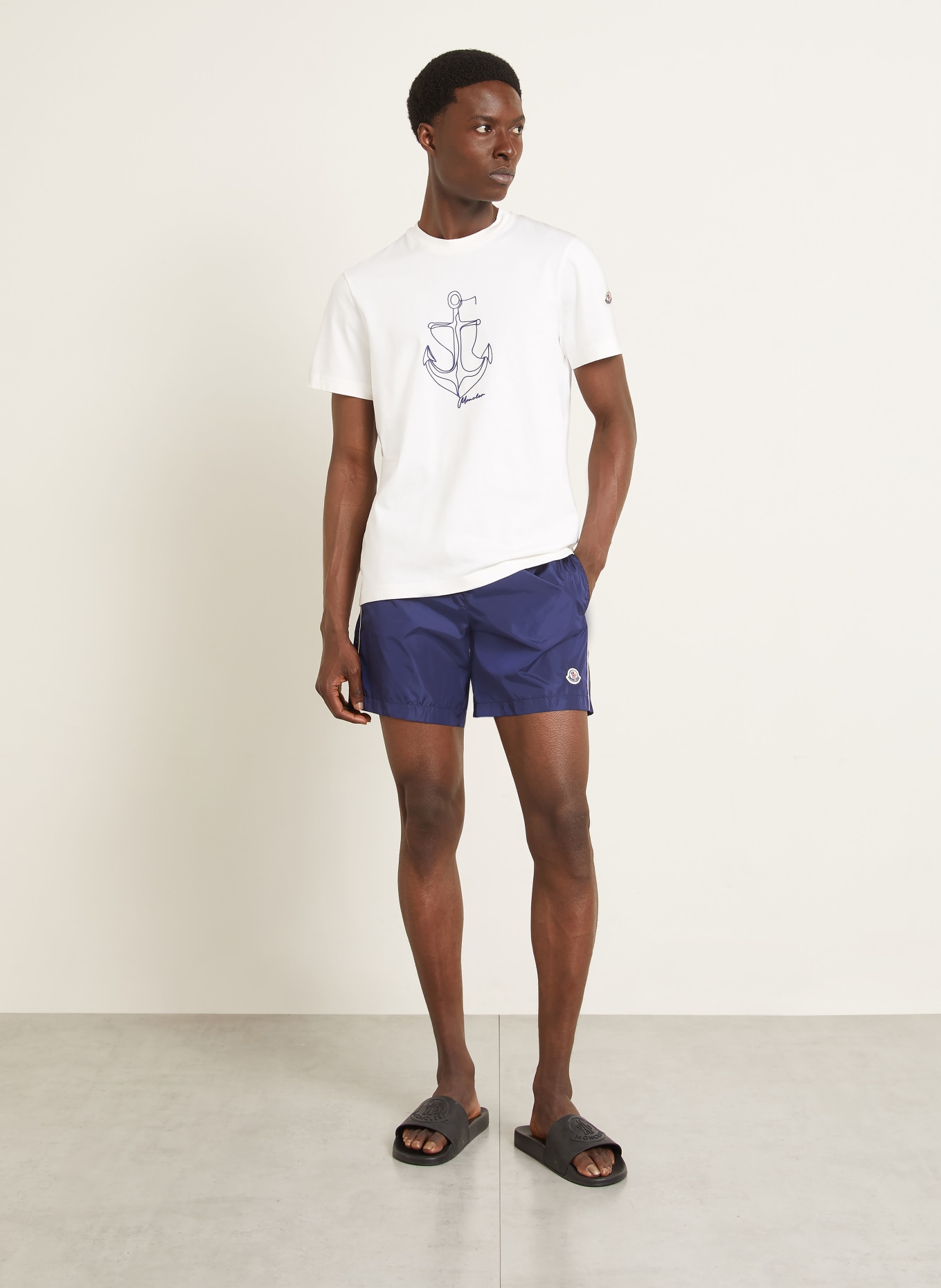 MONCLER T-shirt: WHITE / DARK BLUE