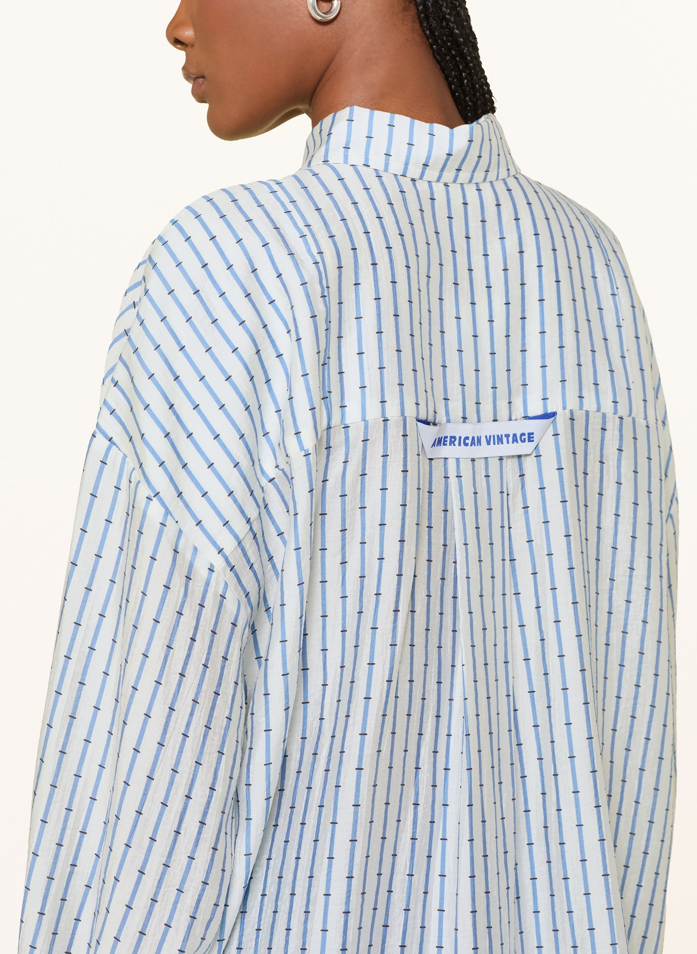 American Vintage Oversized-Hemdbluse ZIVOW mit Rüschen: BLAU / WEISS / SCHWARZ