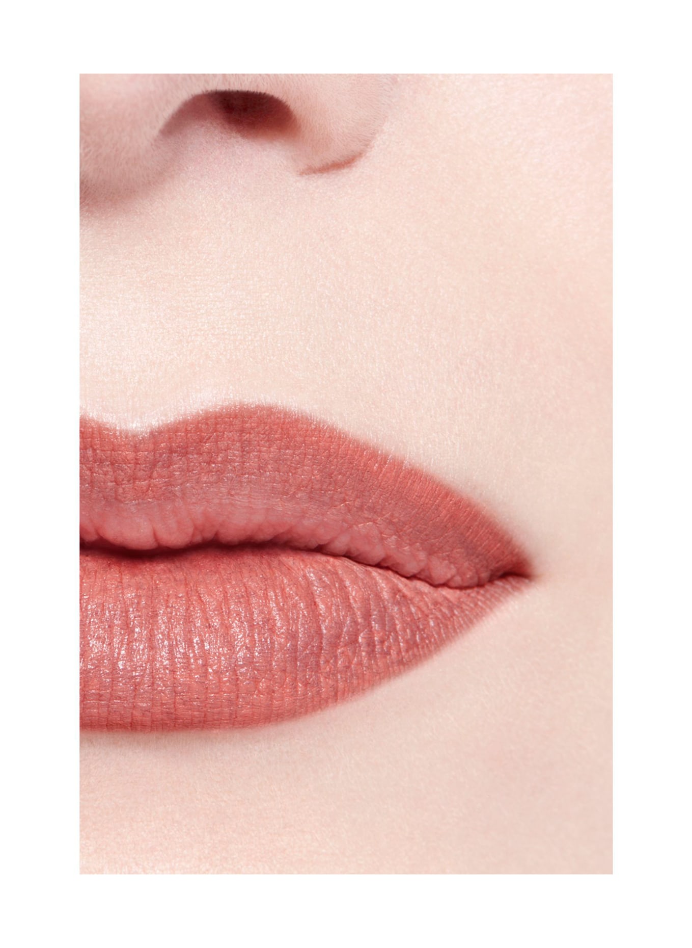 CHANEL LE CRAYON À LÈVRES: 156 BEIGE NATUREL