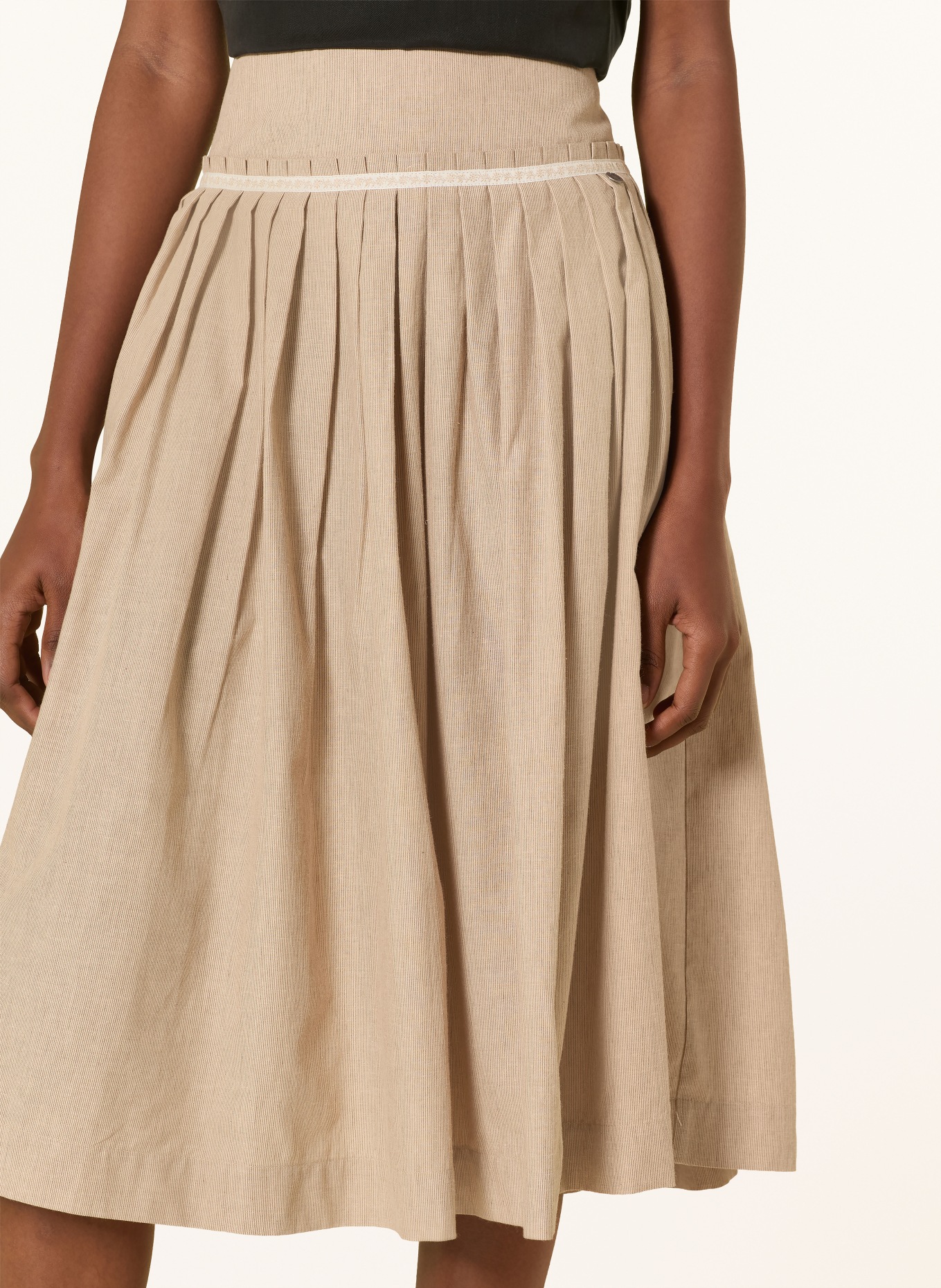 ROCKMACHERIN Traditionele rok WEISSACH van linnen: BEIGE / CAMEL