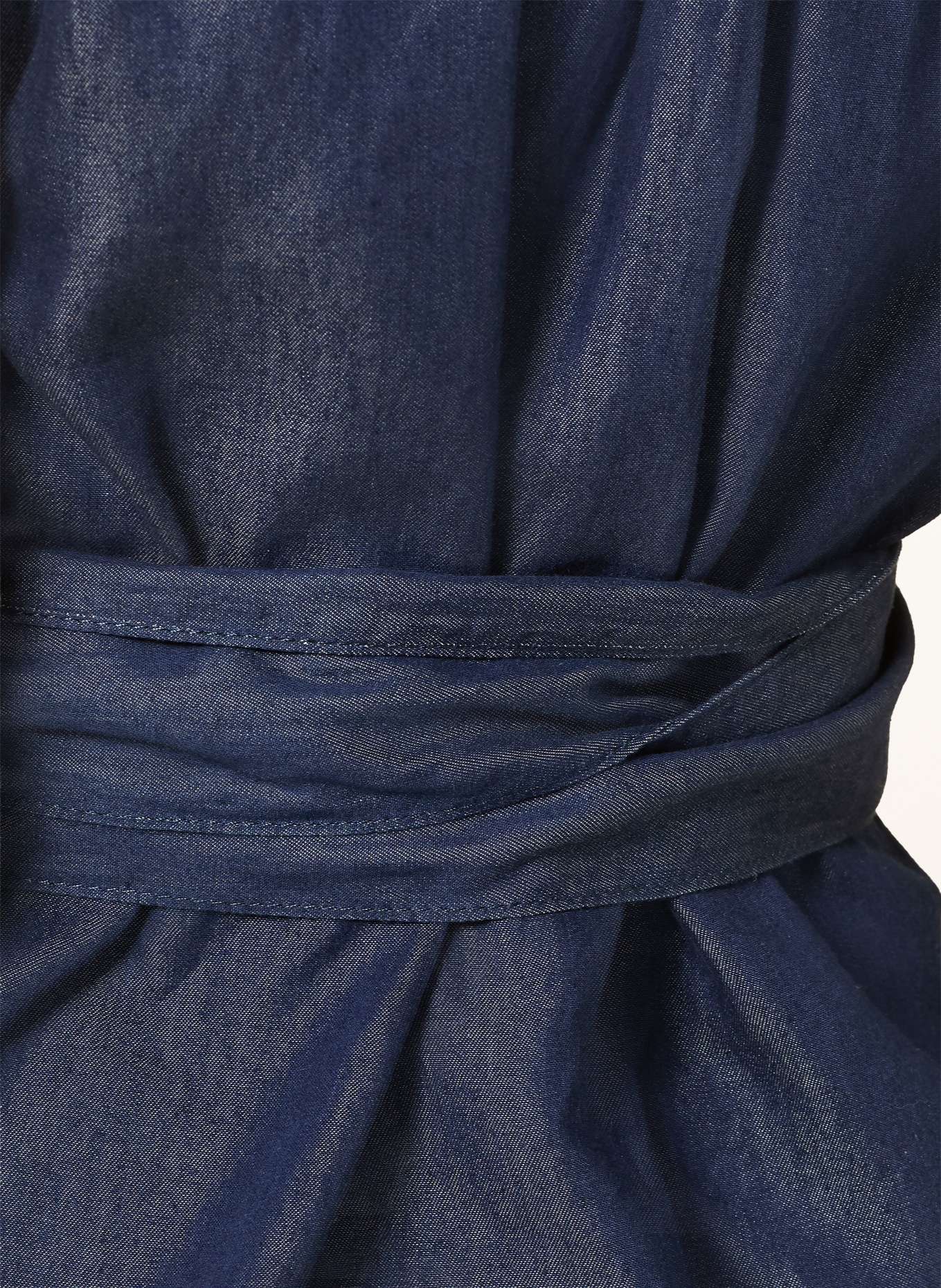 MORE & MORE Jeansbluse: DUNKELBLAU