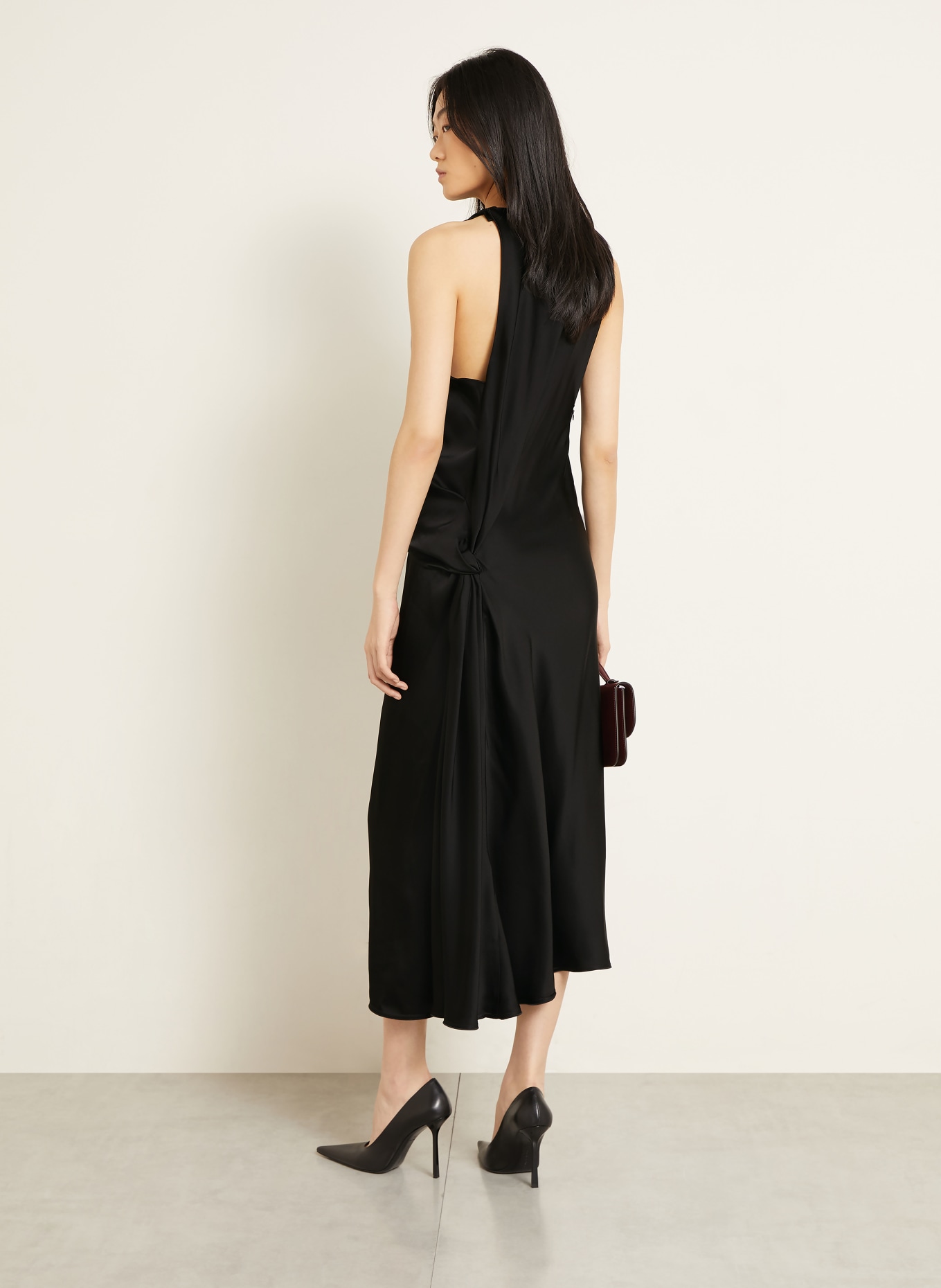 VICTORIA BECKHAM koktejlové šaty: ČERNÁ