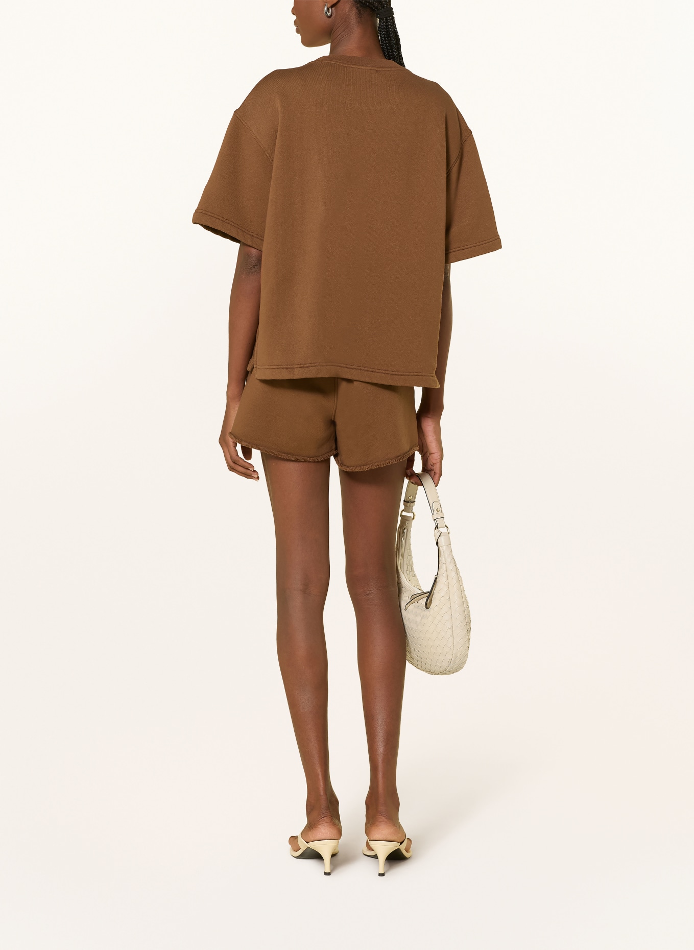 Rich & Royal sweat shorts: BROWN