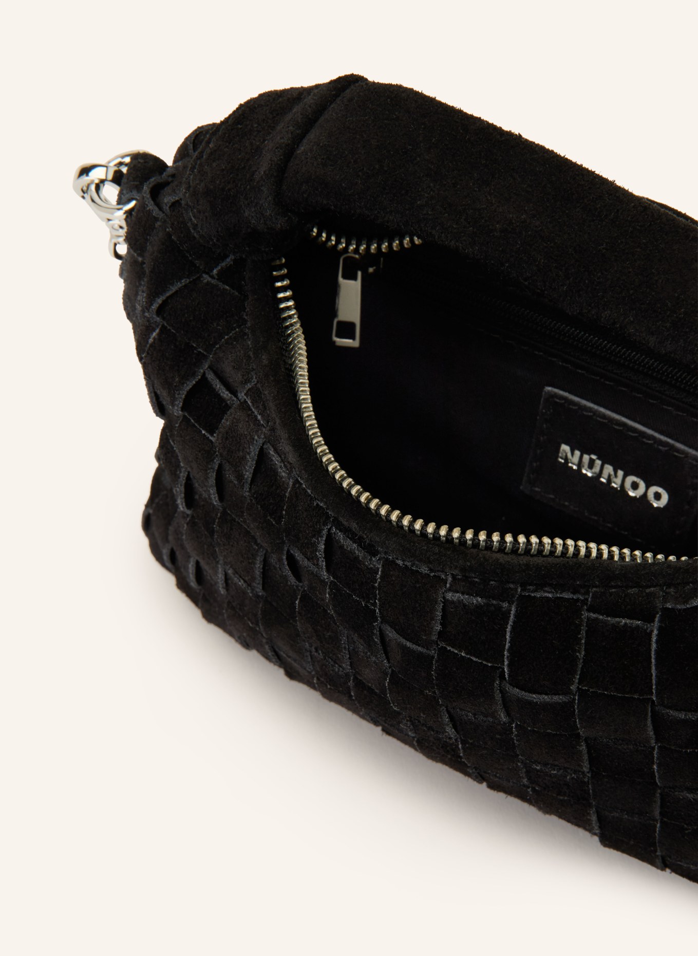 NÚNOO Handtasche DANDY MINI: SCHWARZ