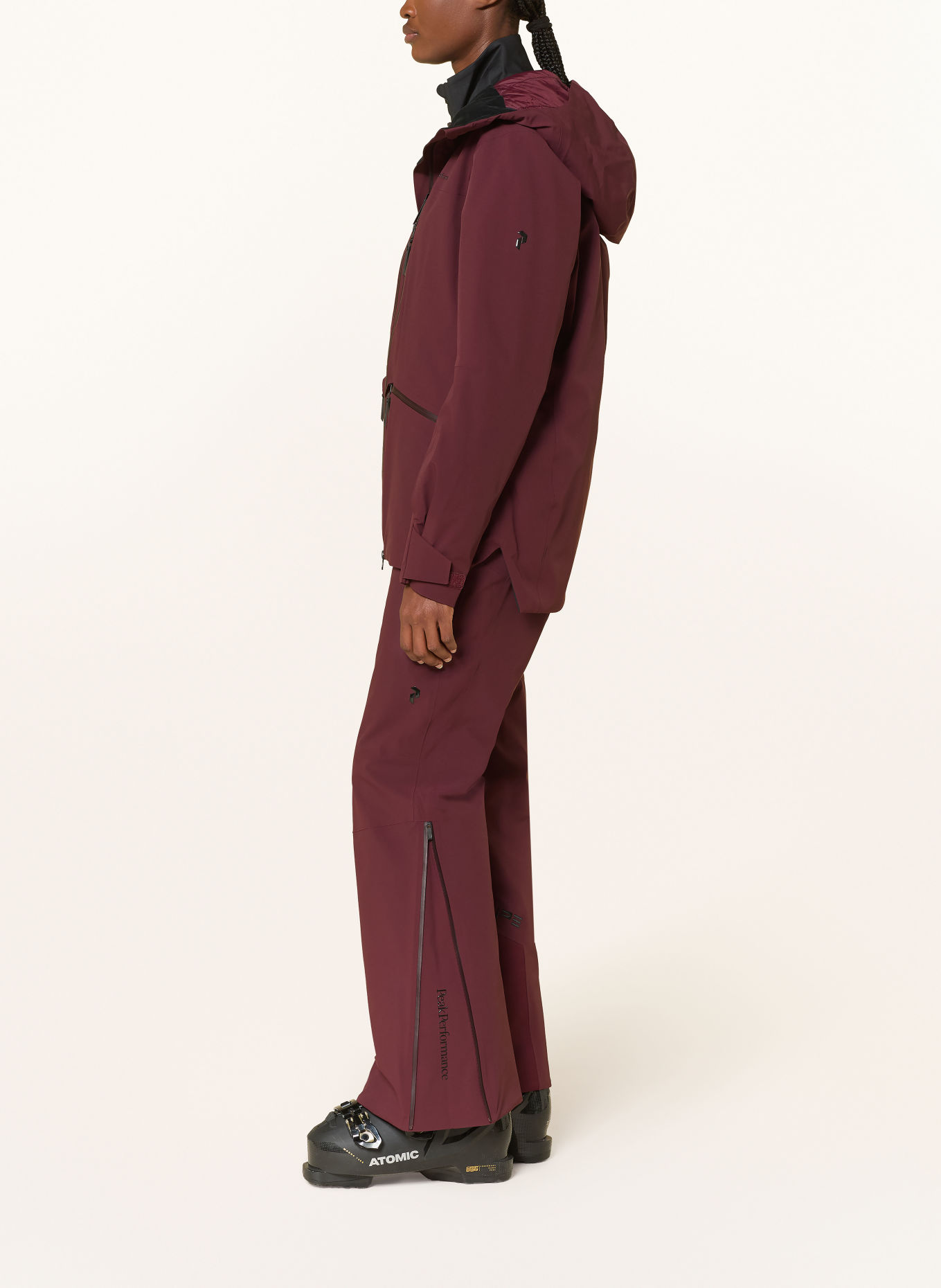 Peak Performance WHITELIGHT INSULATED Ski Pants: DARK RED