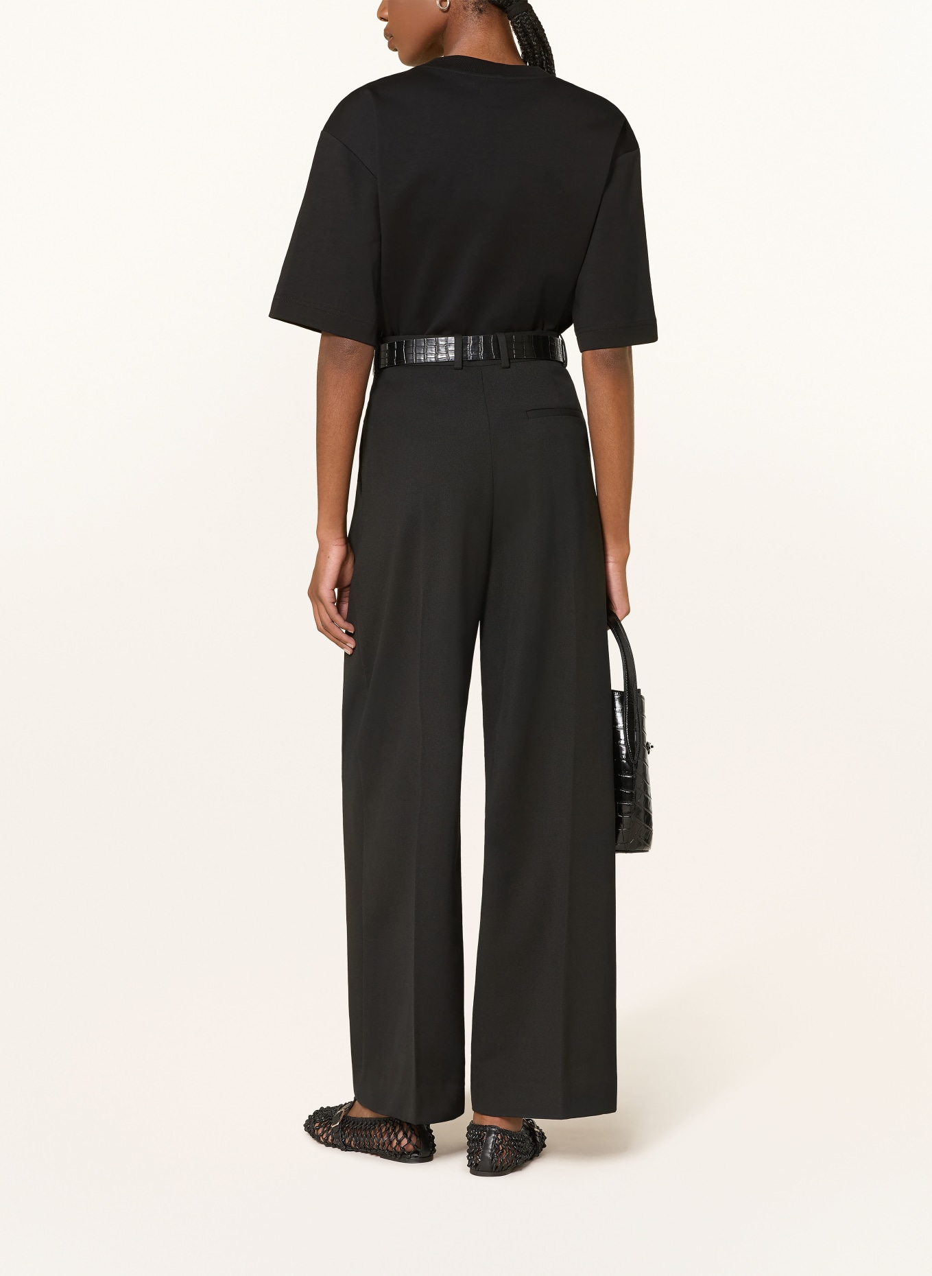 COS Koszulka oversize z rękawami 3/4: CZARNY