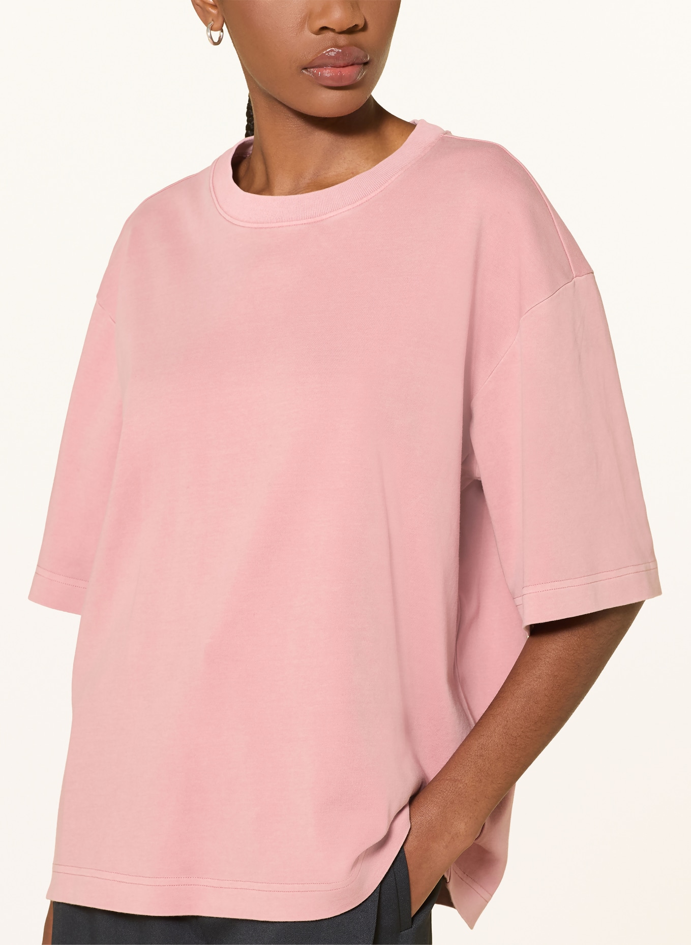 COS Oversized shirt with 3/4 sleeves: ROSE