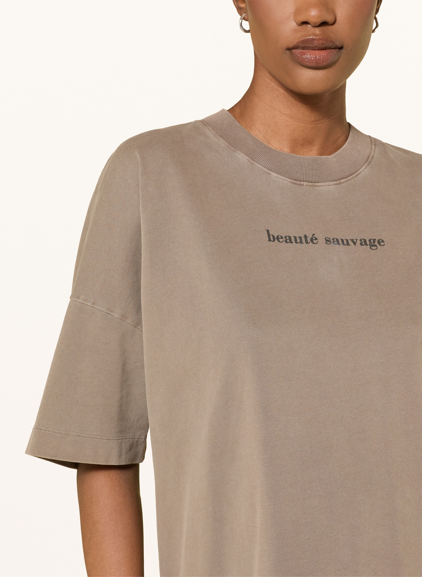 RIANI T-Shirt: KHAKI / DUNKELGRAU
