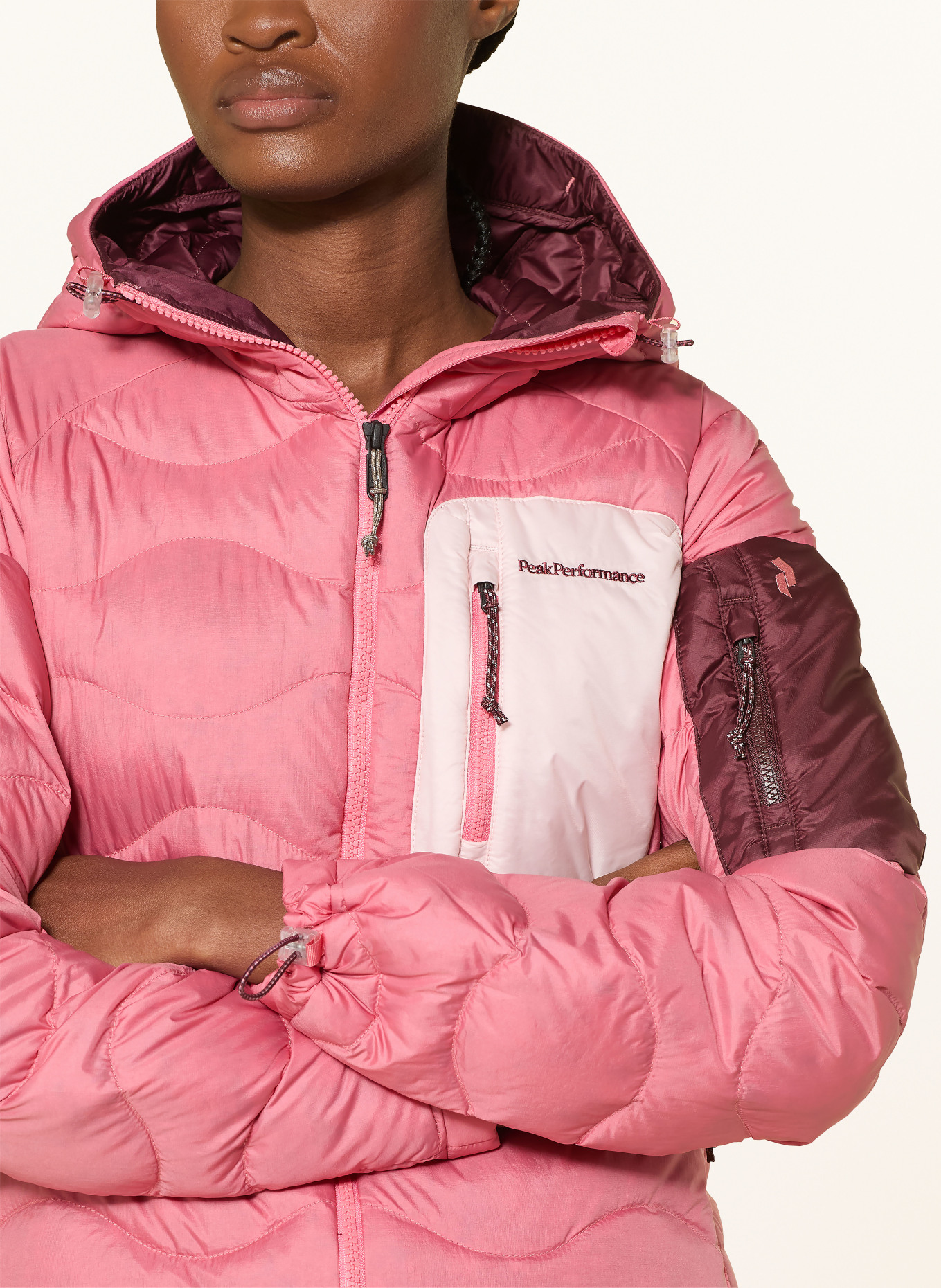 Peak Performance Doudoune HELIUM UTILITY: ROUGE CLAIR / ROSE CLAIR / ROUGE FONCÉ