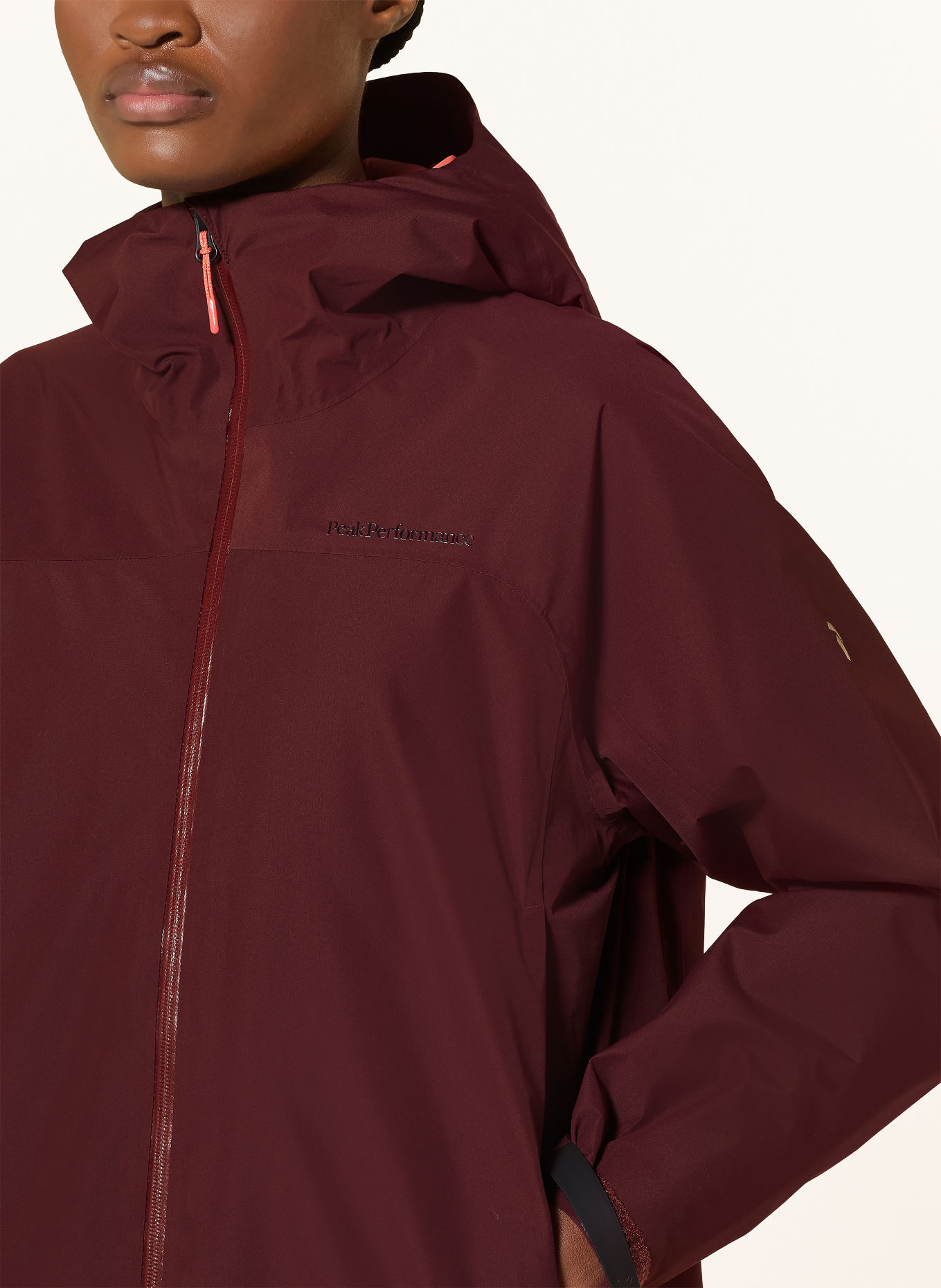Peak Performance Kurtka pikowana TREELINE INSULATED: CIEMNOCZERWONY