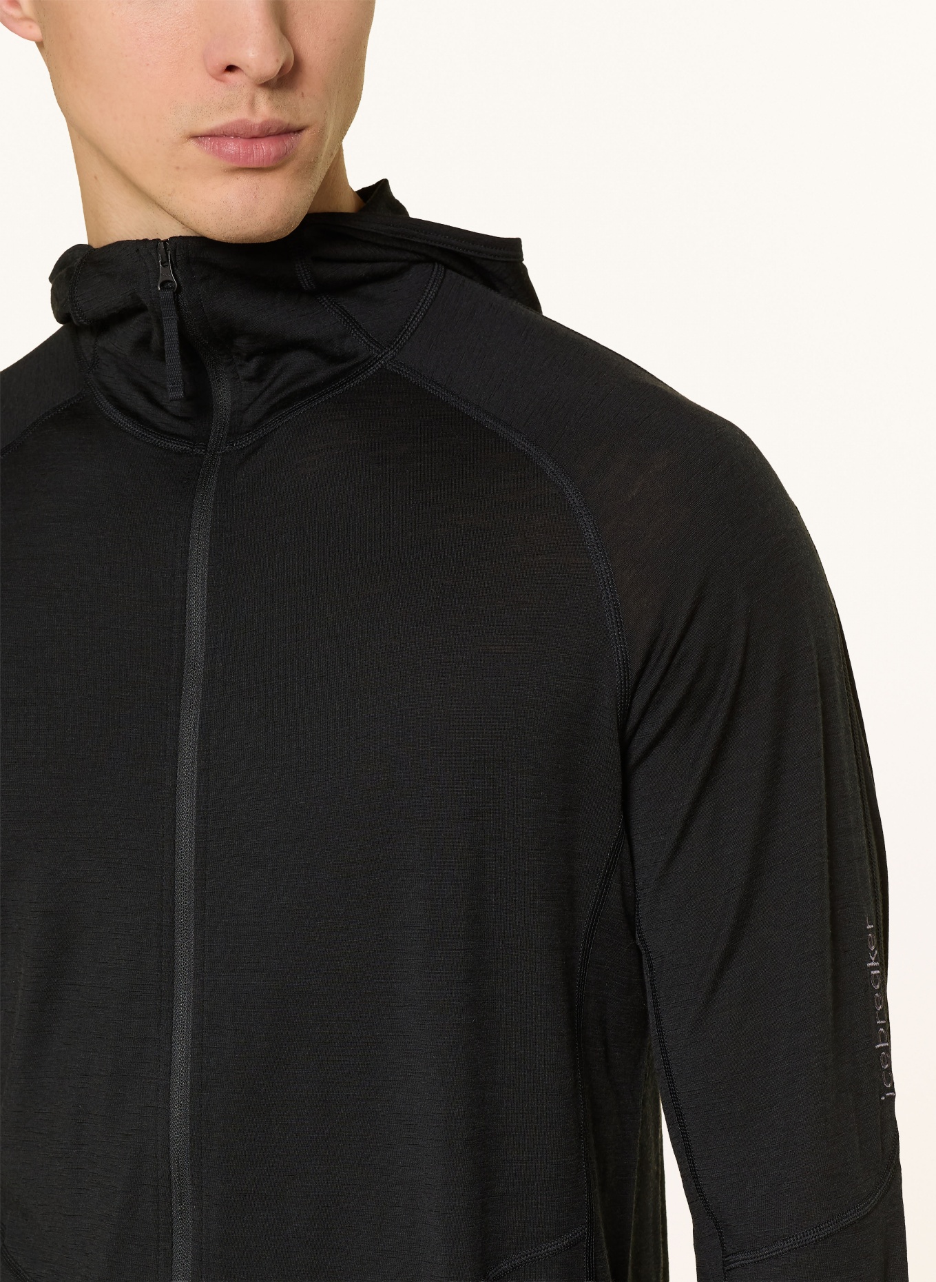 icebreaker 150 ACE Midlayer Jacket Made of Merino Wool: BLACK
