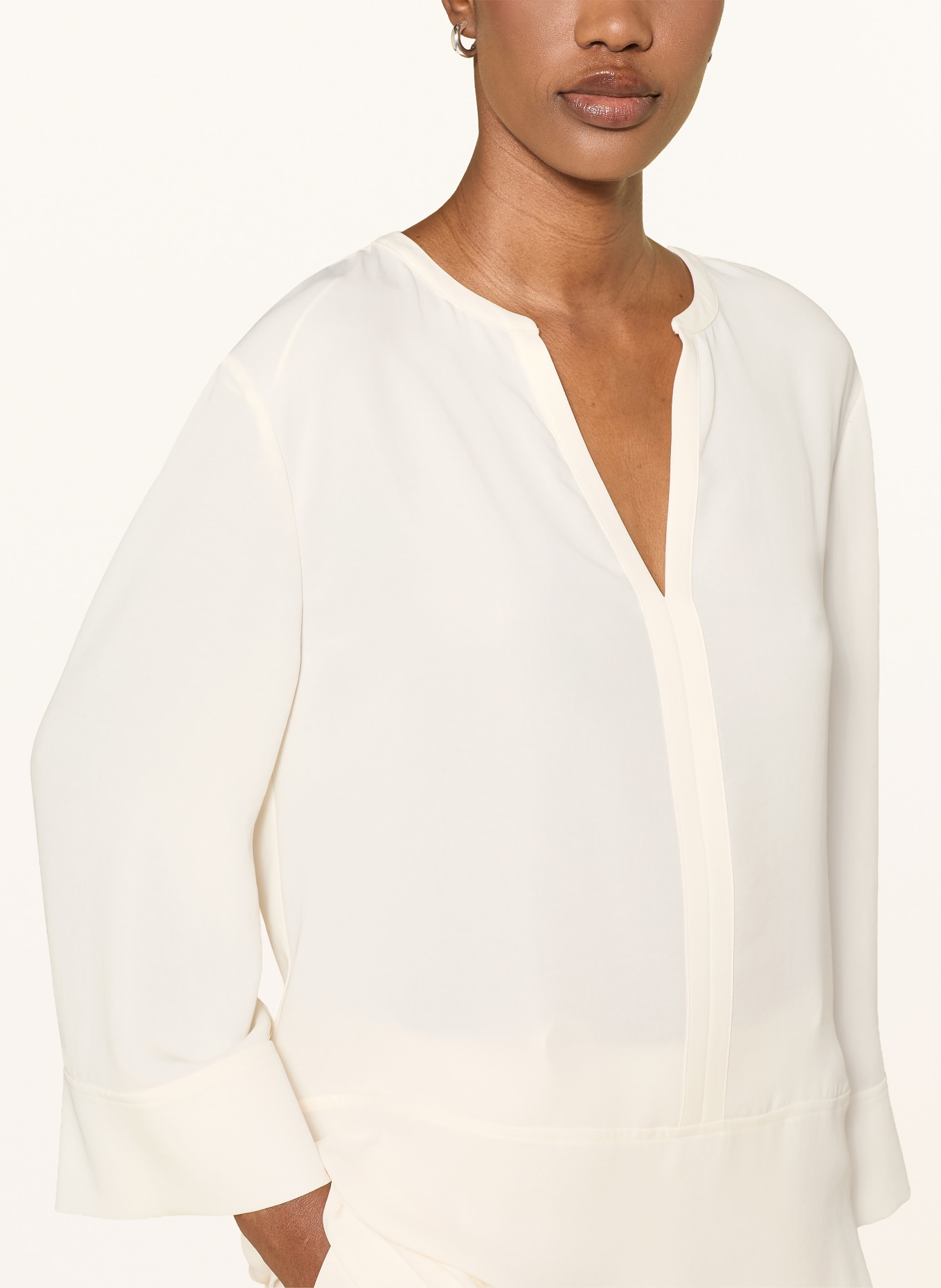 MARC CAIN Oversized blouse shirt with 3/4 sleeves: 112 bright ecru