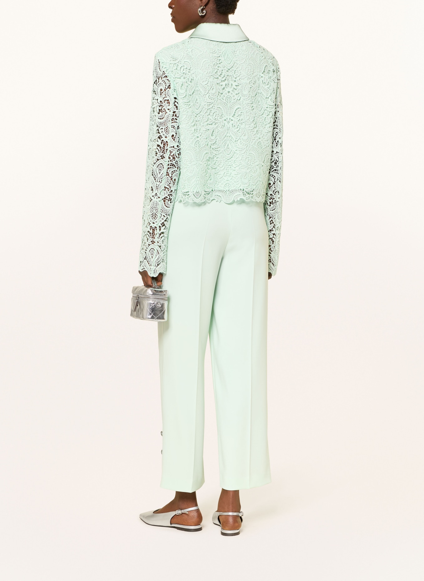 MARC CAIN Box-cut jacket made of eyelet lace with gemstones: 502 misty jade