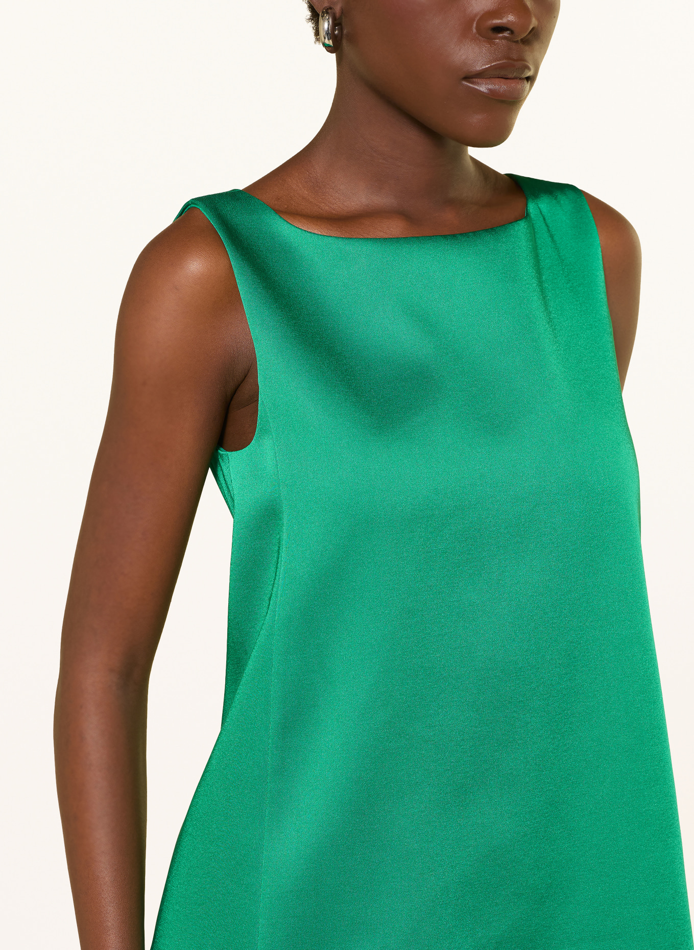 MARC CAIN Kleid mit Pailletten und Schmucksteinen: 553 pepper green
