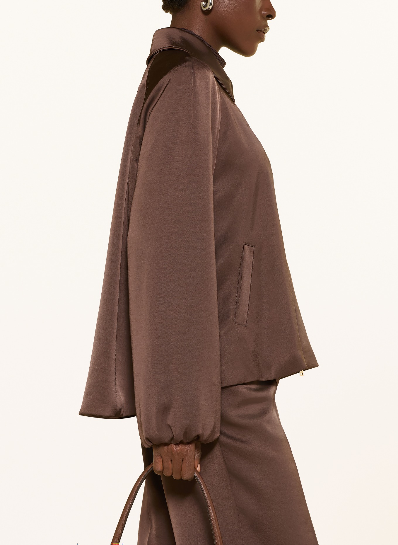 MARC CAIN Satinblouson: 697 seal brown