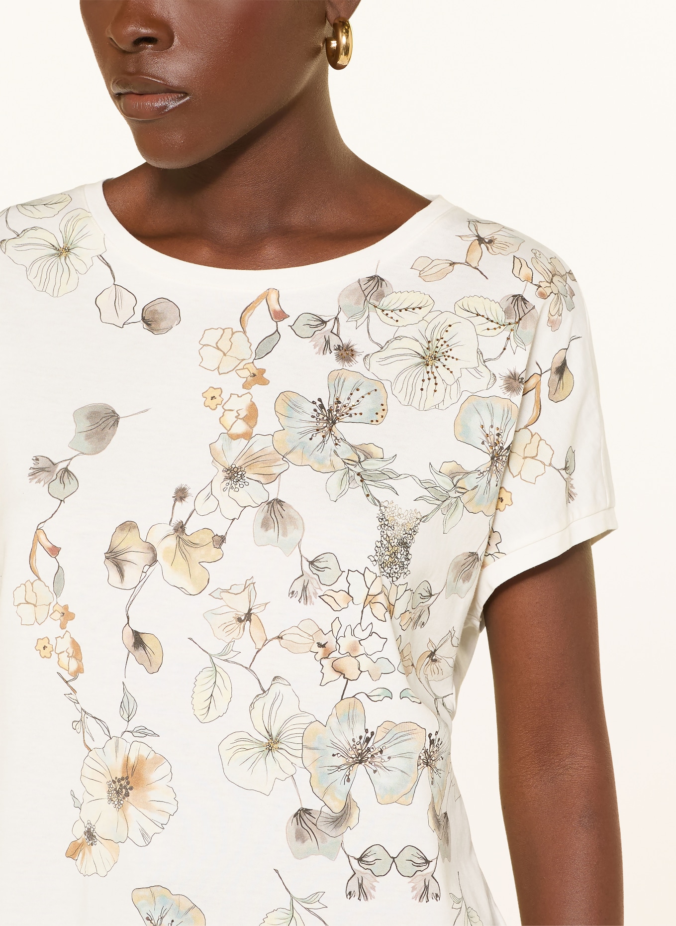 MARC CAIN T-Shirt mit Schmucksteinen: 110 off